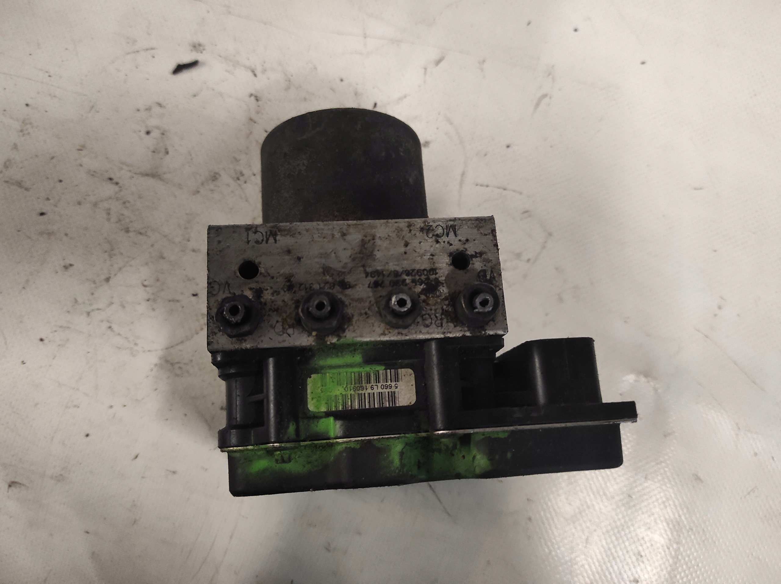 Citroen C5 OE 0265951393 pump ABS