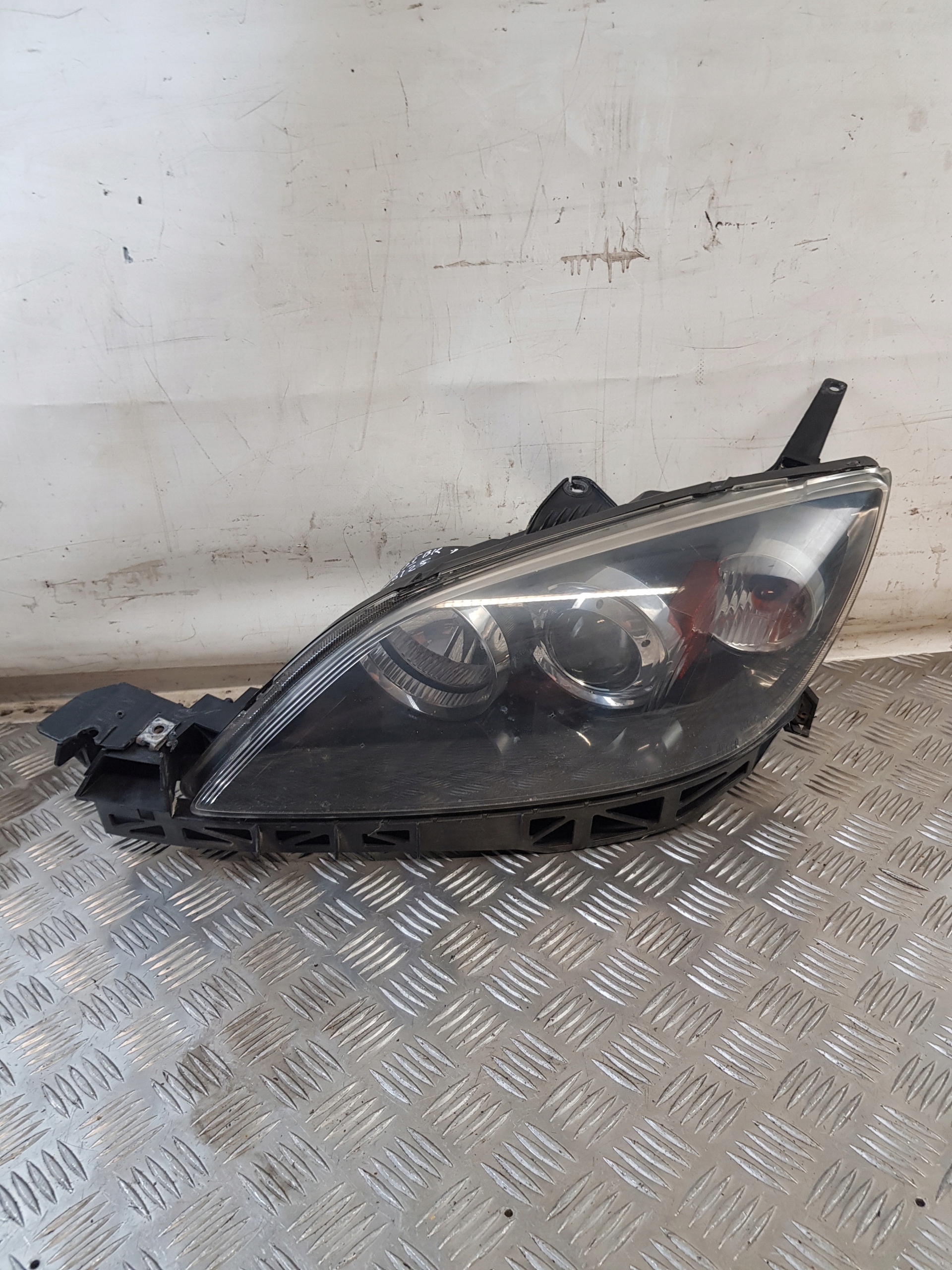 light left front lens P2951 MAZDA 3 and BK LIFT 07R- EUROPA