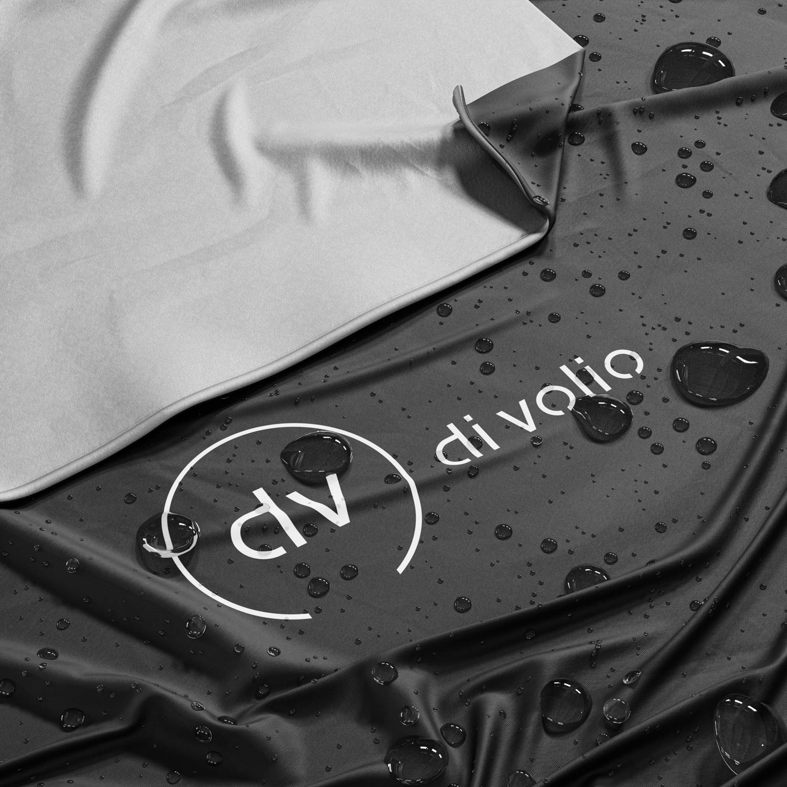 Duży uniwersalny i odporny pokrowiec ochronny na meble ogrodowe 220x200x75 Kod producenta DV-GF059RC