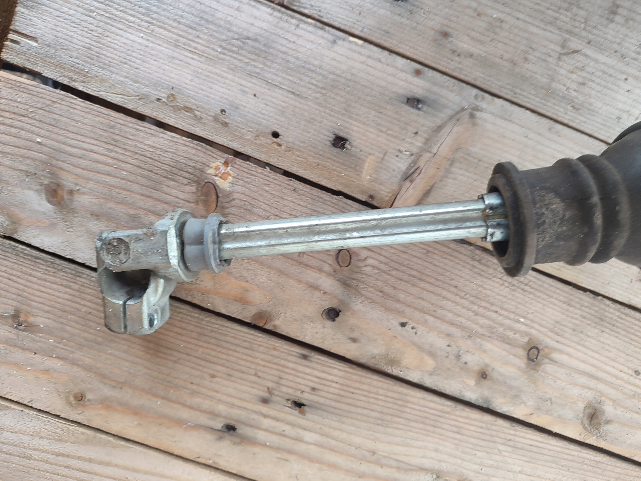 steering wheel rod TESLA 3 III 1044811-00-F
