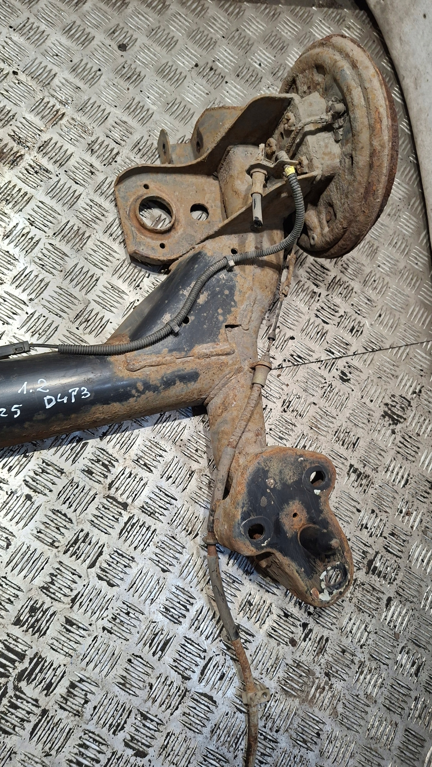 Achsträger heck MAZDA II DY 1.2