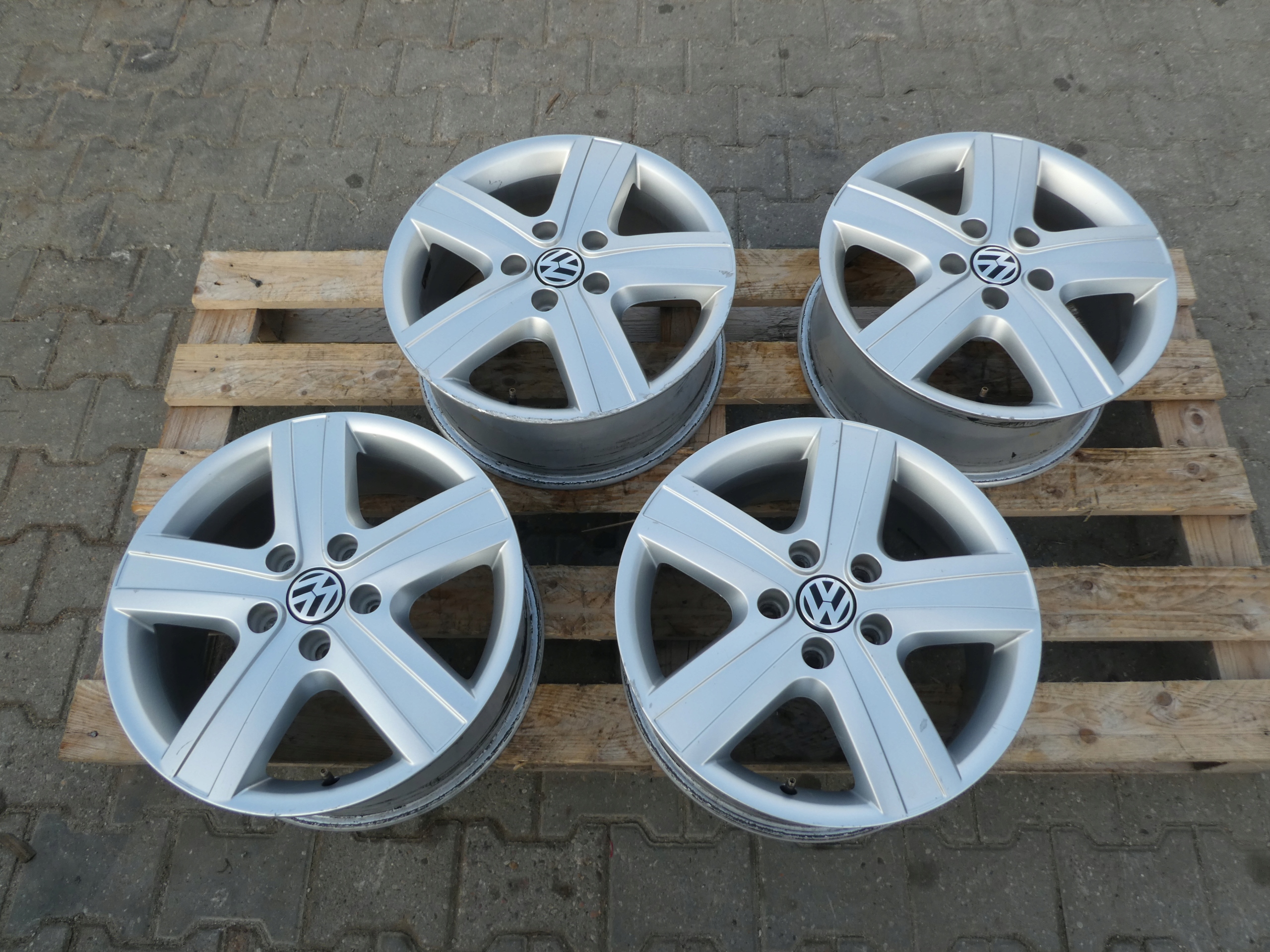 4X discs aluminium disc 7H0601025H VW T5 T6 5X120