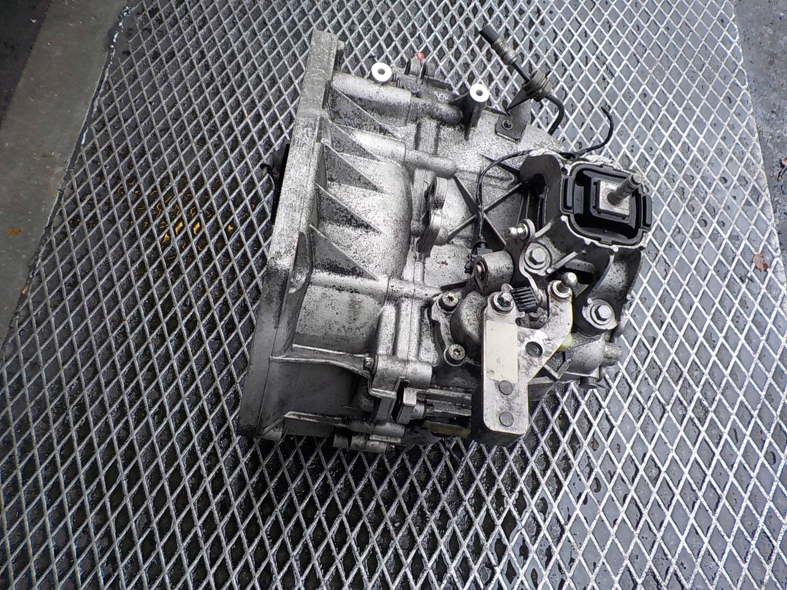 Getriebe MINI R56 1.6 D 7568721-05 CIN