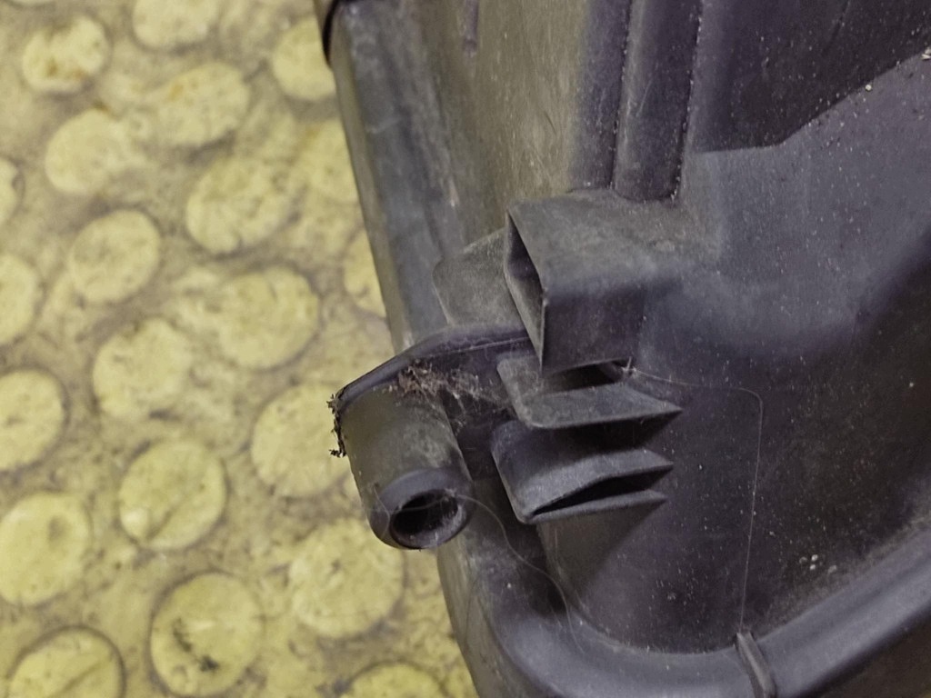 AUDI A4 B5 REFLEKTOR licht links vorne 8D0941003E
