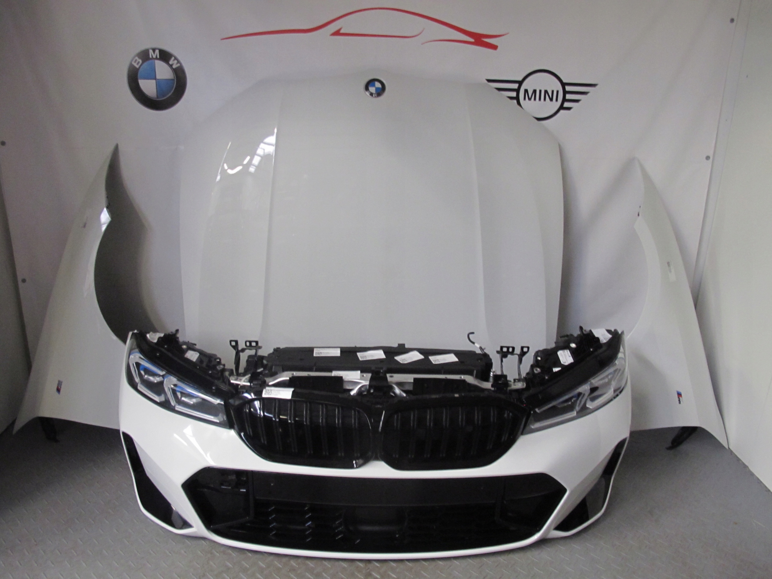 MASKA PAS LAMPY BMW G20 G21 LCI M-PAKIET 12km. 300