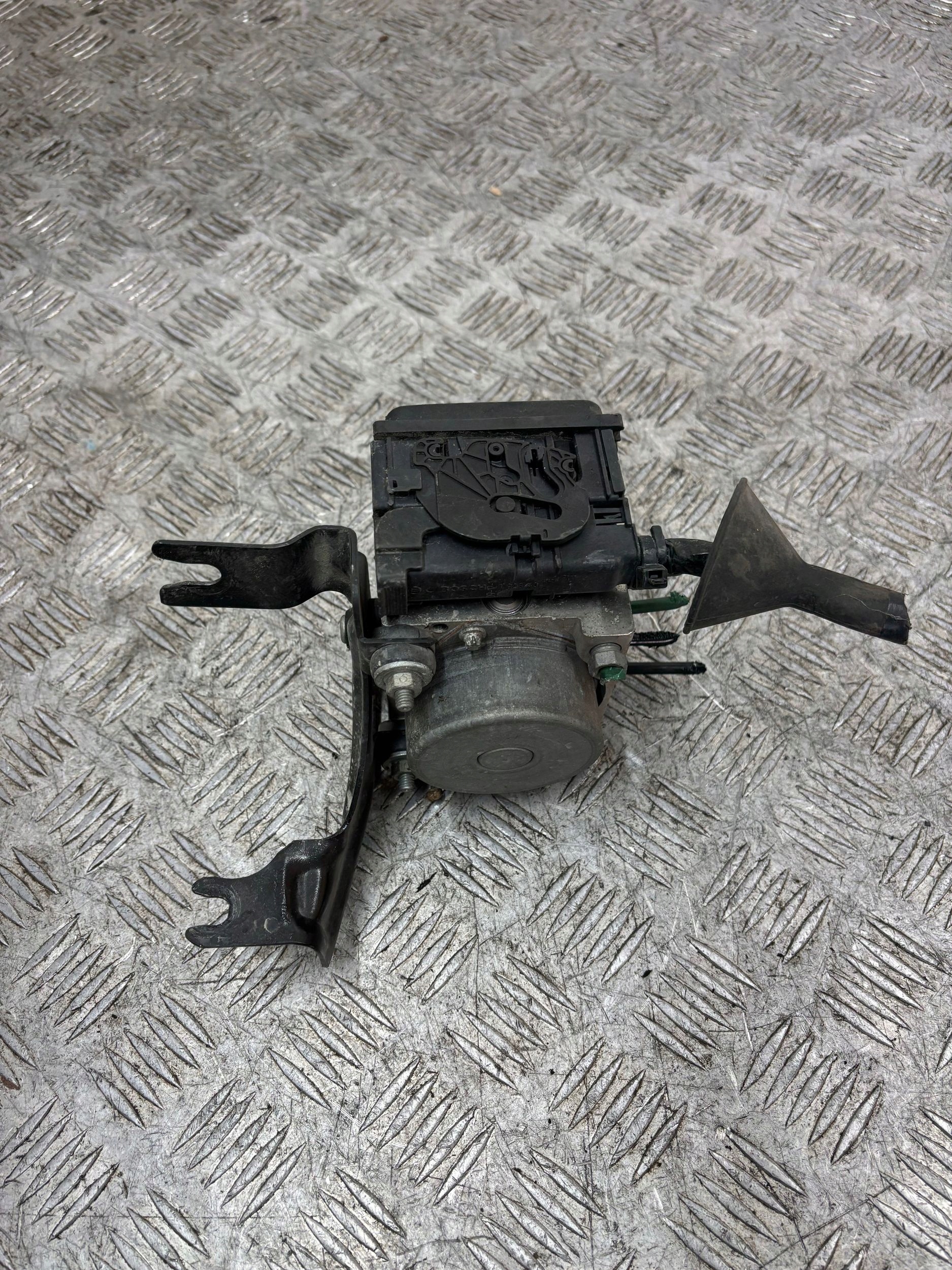 Pompa ABS RENAULT CLIO III 3 0265232077
