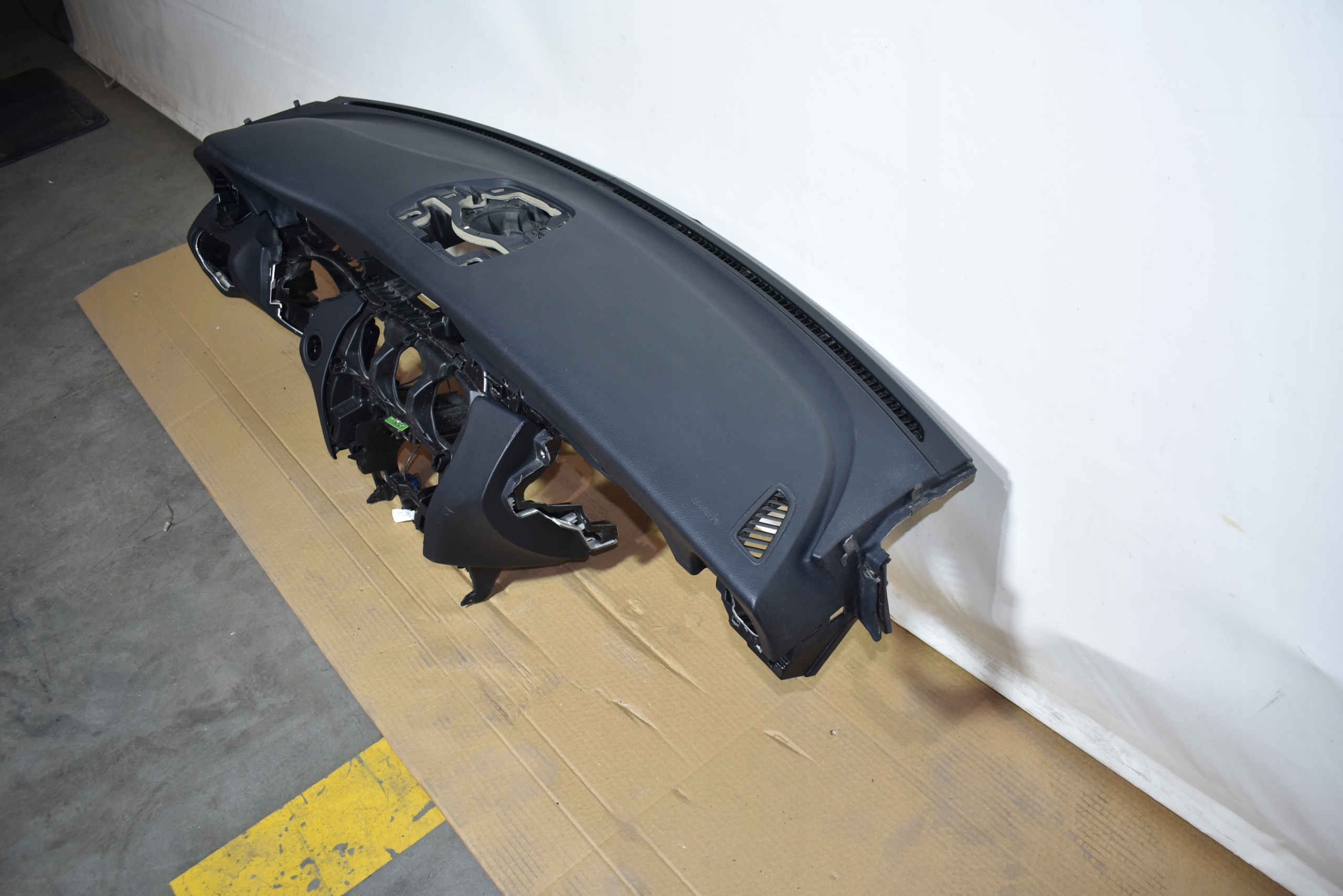 consolle MERCEDES W205 1