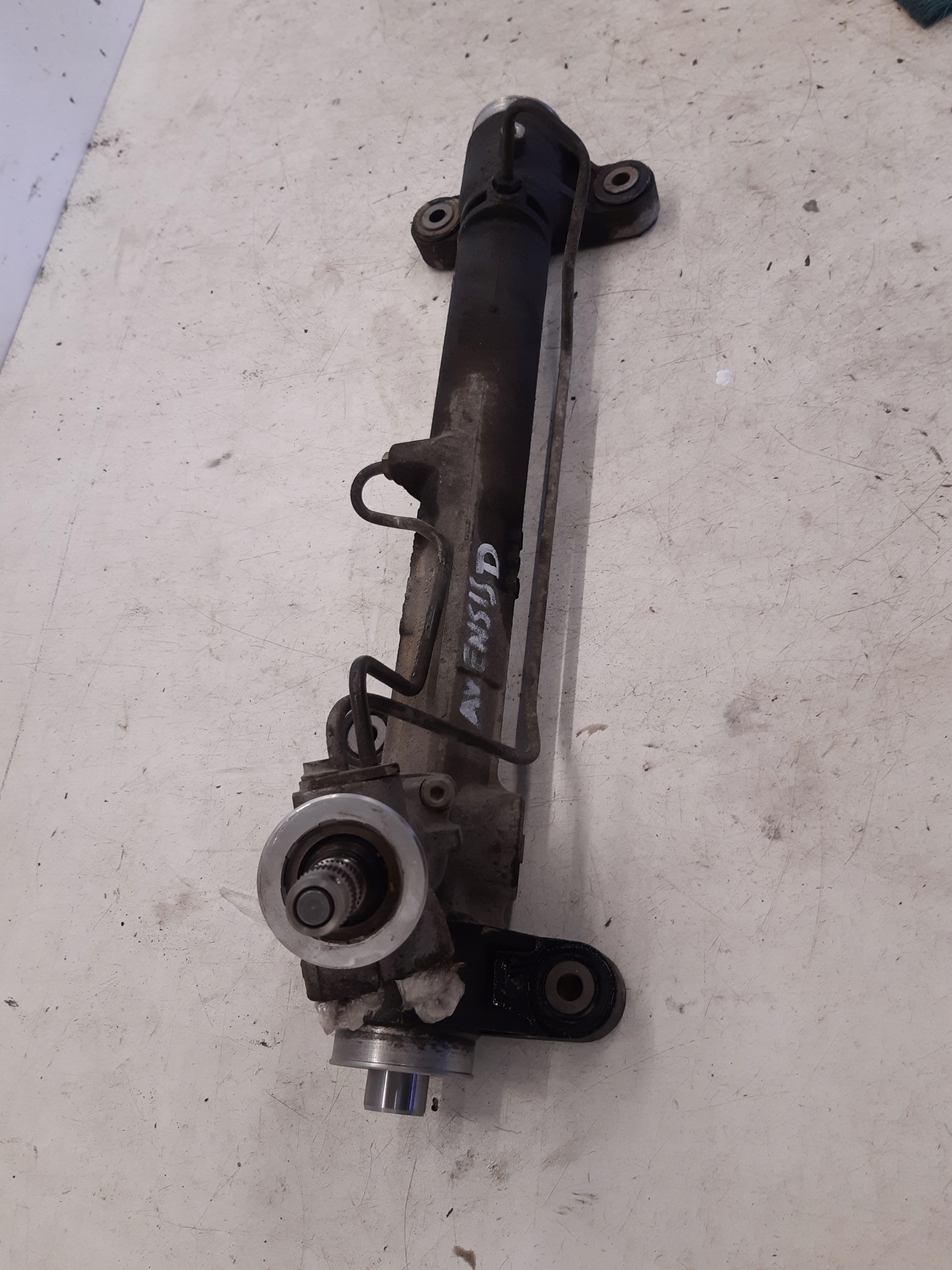 control Toyota Avensis T25