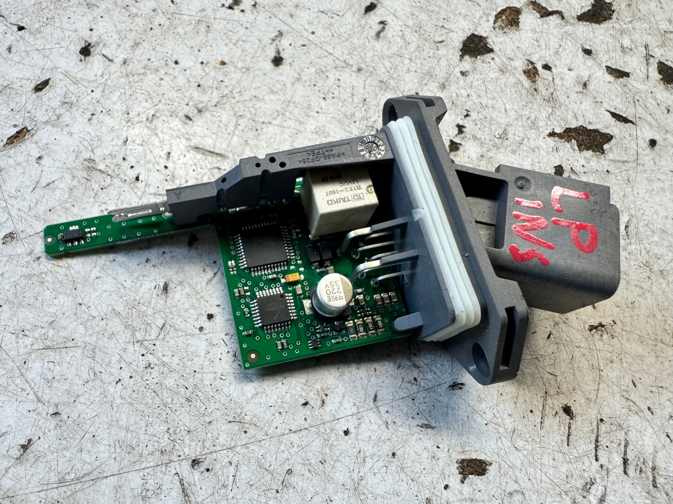 OPEL INSIGNIA A module control unit of the window door left front EUROPA 966593-102