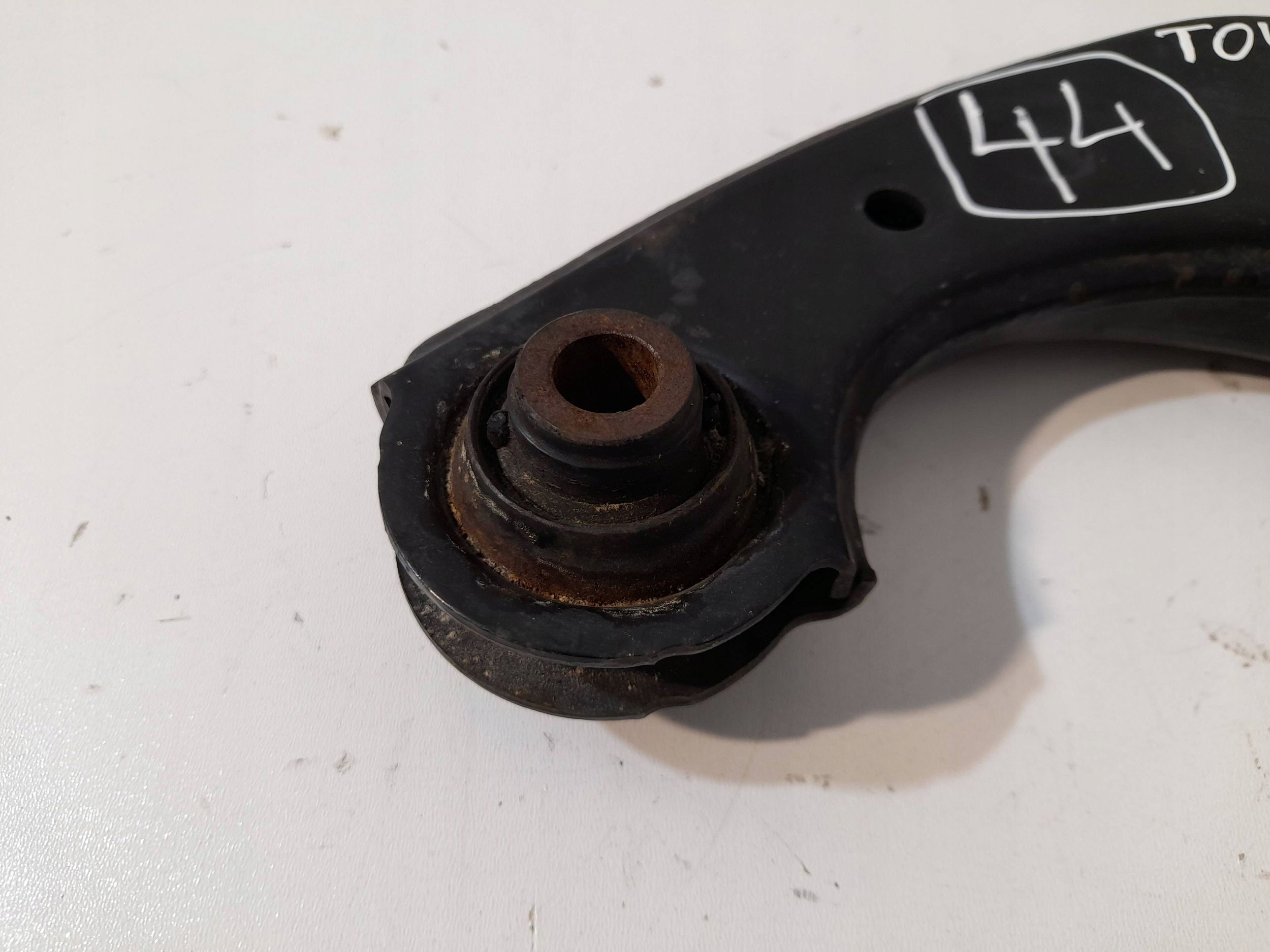Toyota Corolla E210 E21 arm rear left (44)