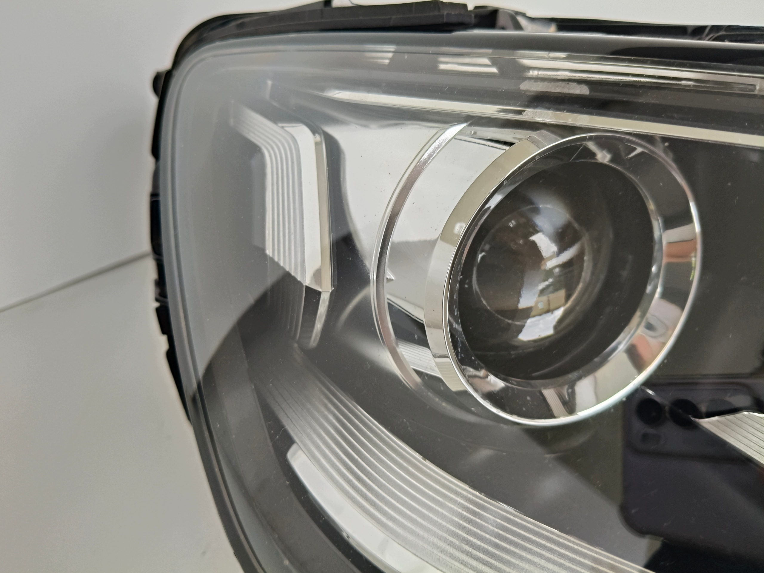 light right REFLEKTOR AUDI Q7 II 4M 4M0 15- XENON LED