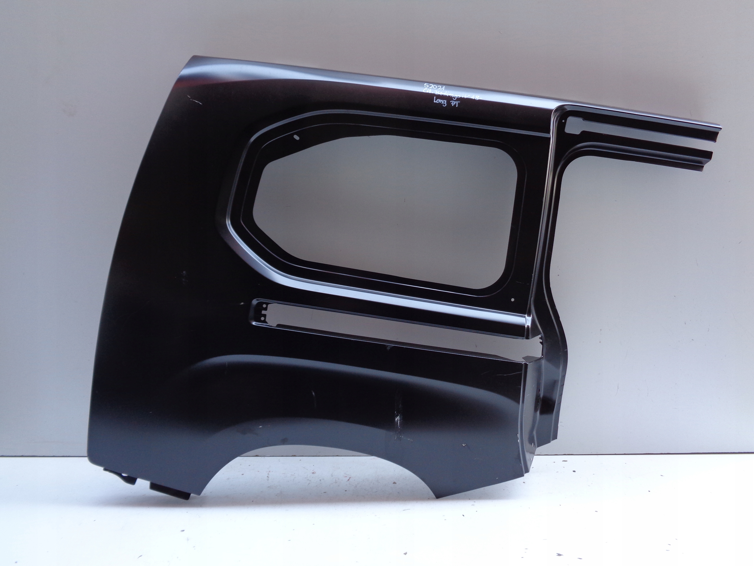 parafango Destra posteriore CITROEN BERLINGO IV PARTNER COMBO E 18- LONG NR 52021