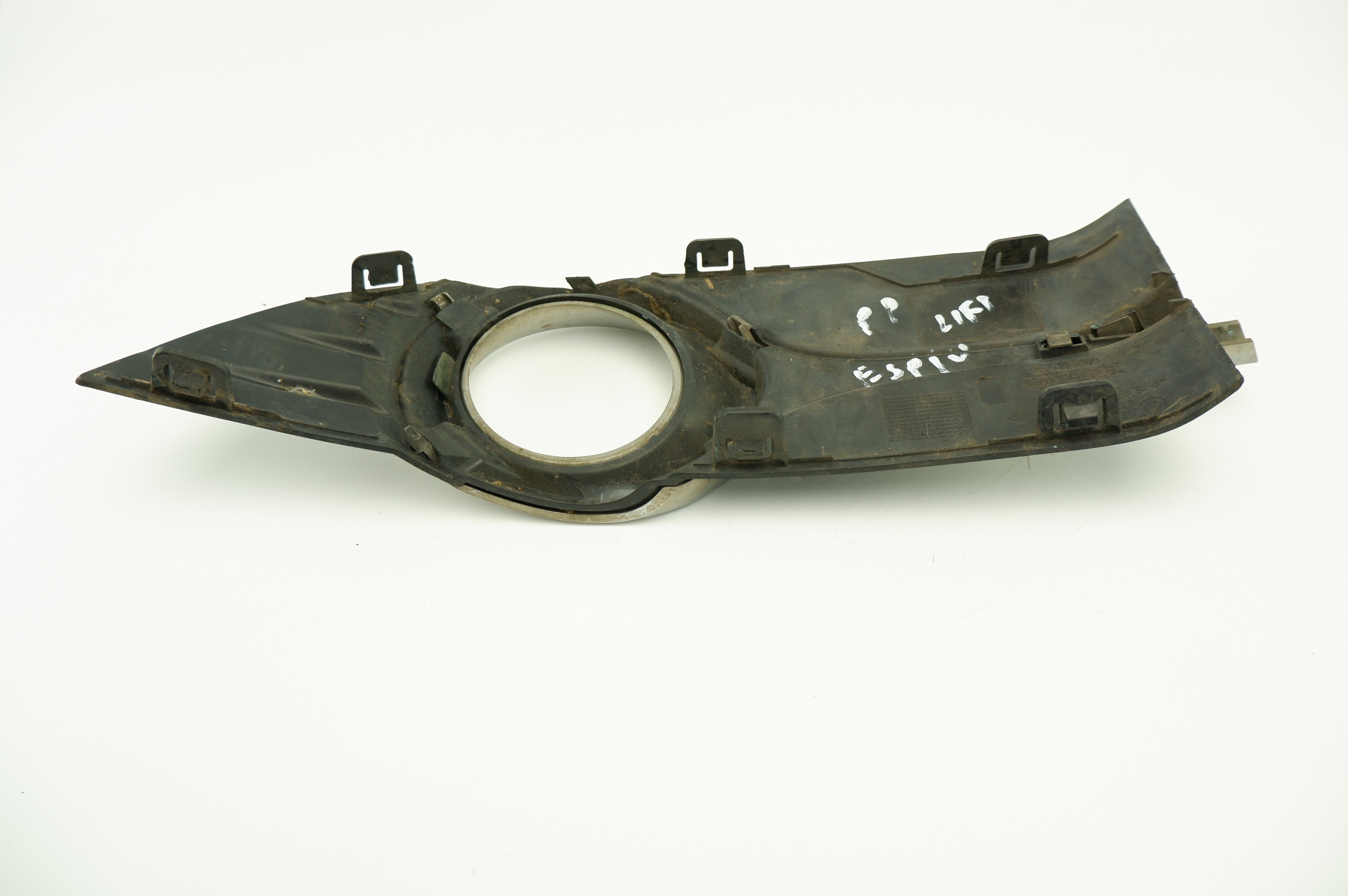 123 - ГАЛОГЕННАЯ РЕШЕТКА БАМПЕРА RIGHT ESPACE IV 4 LIFT