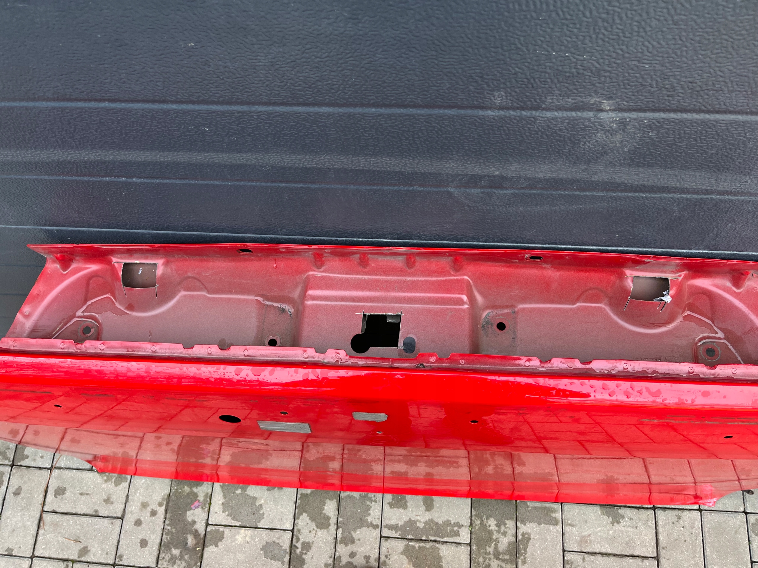 Dodge Challenger boot door damaged