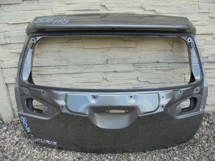 KLAPA TYŁ 808 TOYOTA AURIS II 2013-2018 HB