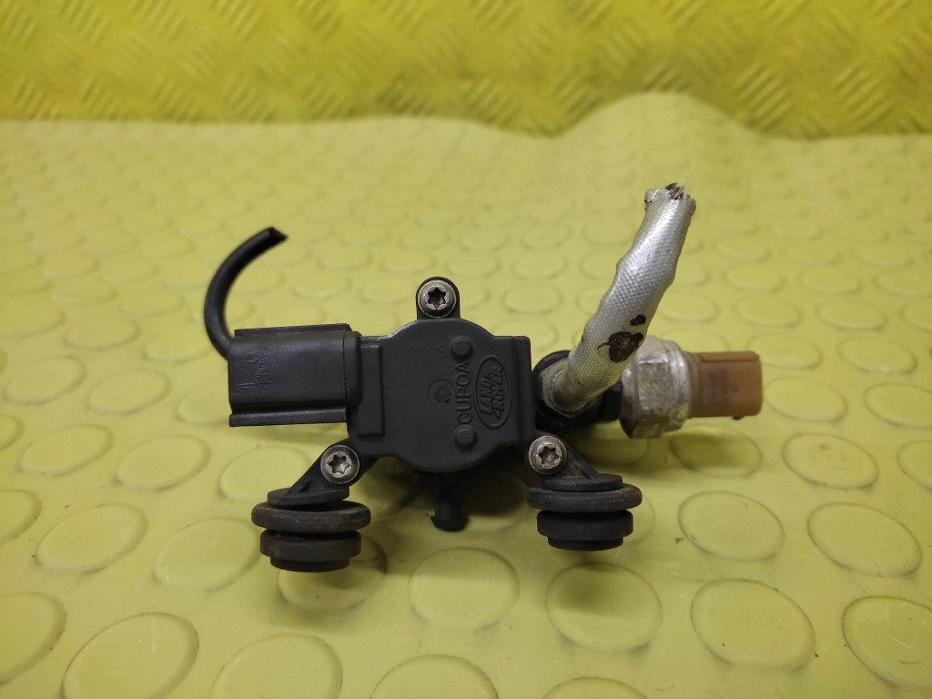 LAND ROVER DISCOVERY 3 2.7 D Sensor Achsträgers RVH000046