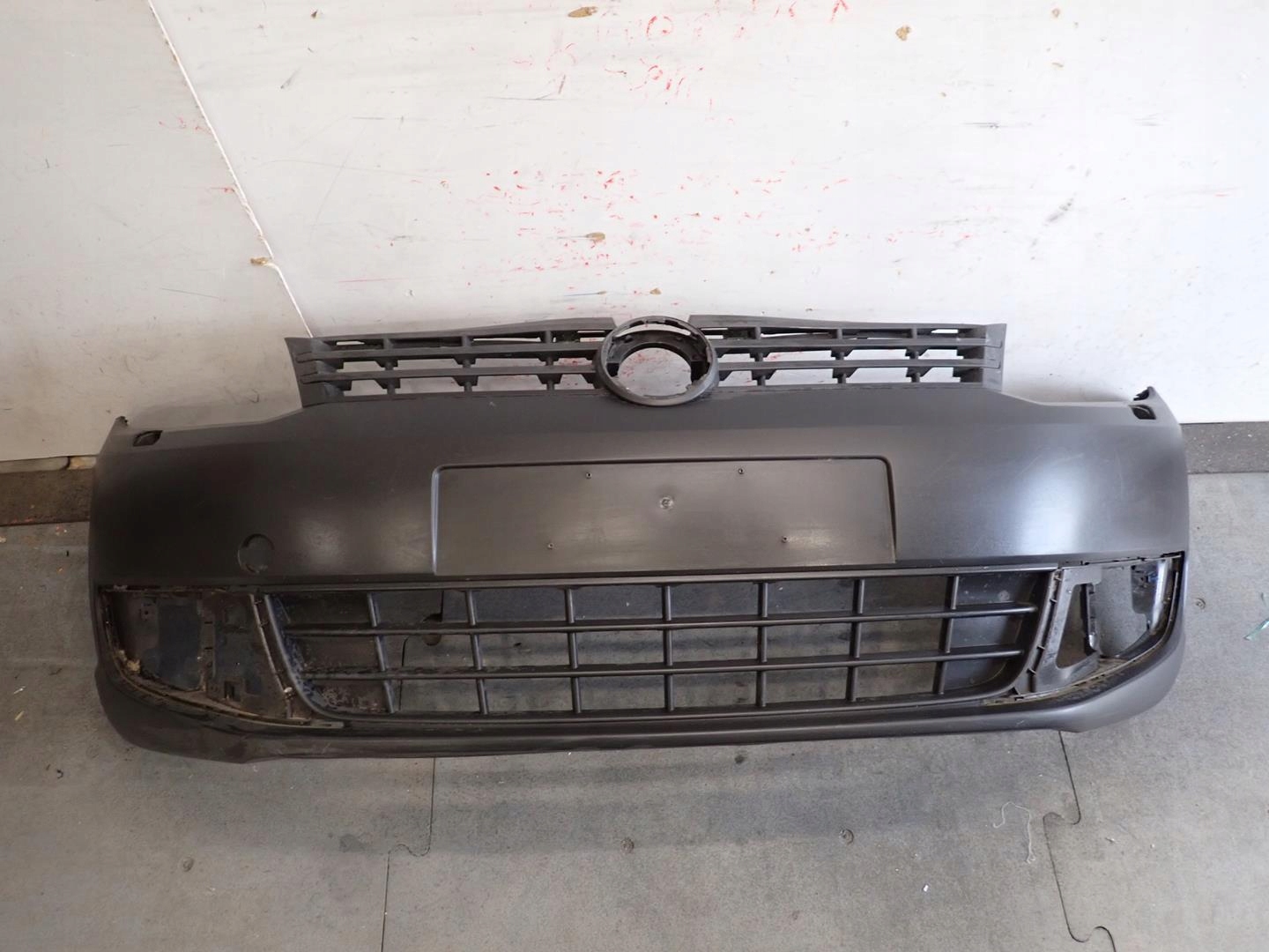 bumper front front VW CADDY 2010-2015 2K5807221A