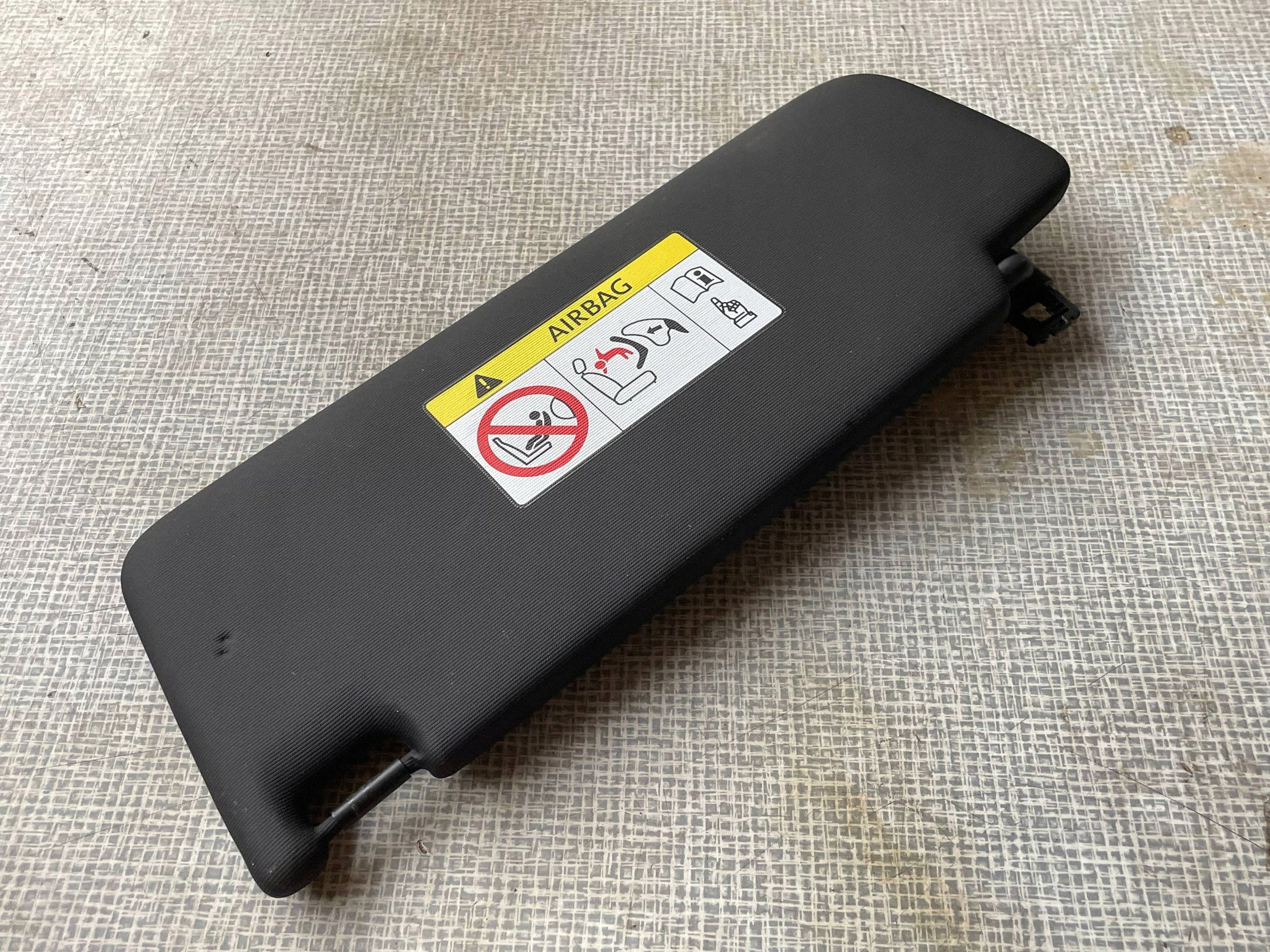 CUPRA FORMENTOR visor right 5H0857552D !J