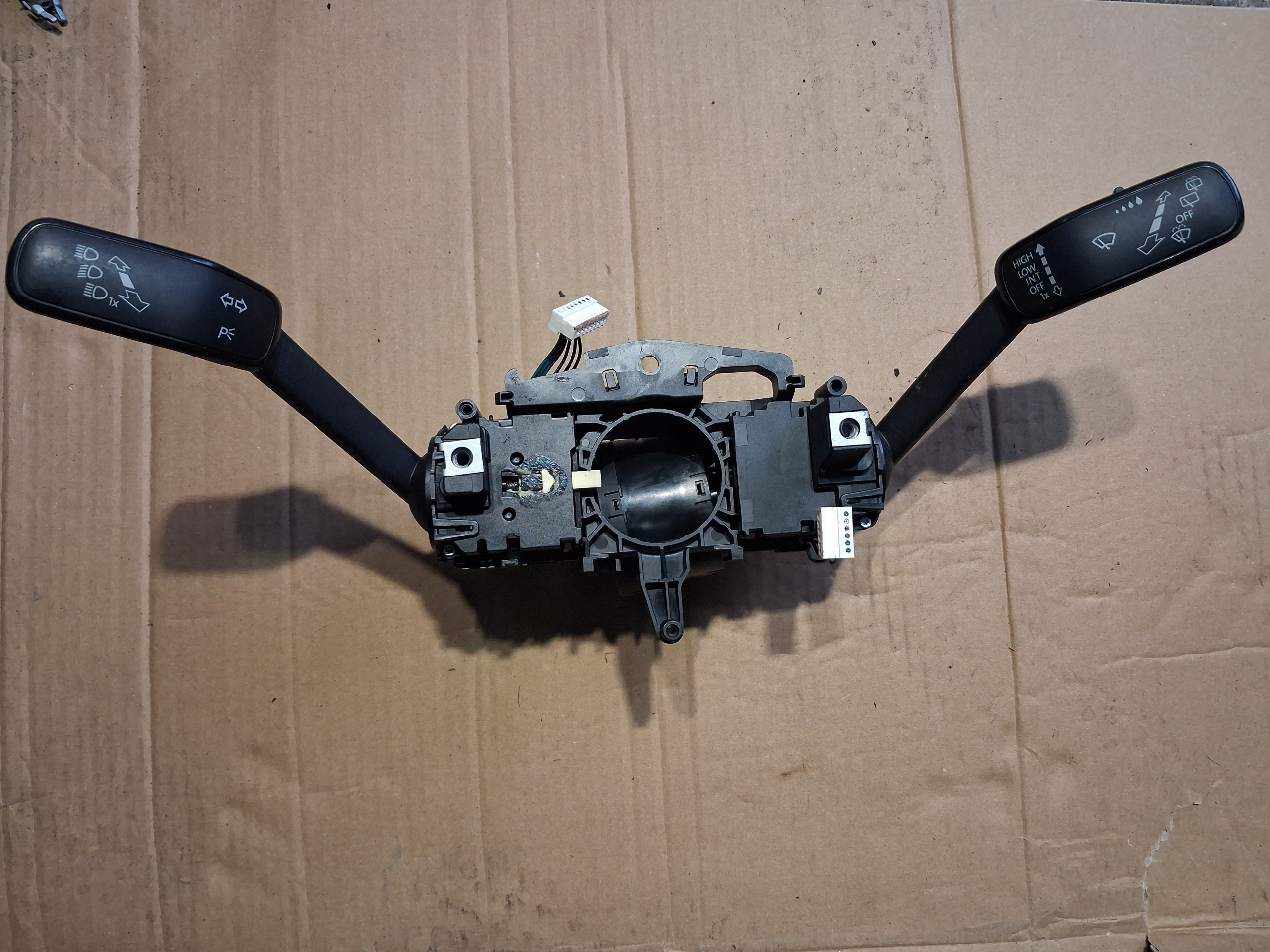 steering wheel levers and controls control indicator VW SKODA AUDI SEAT 5Q1953507M