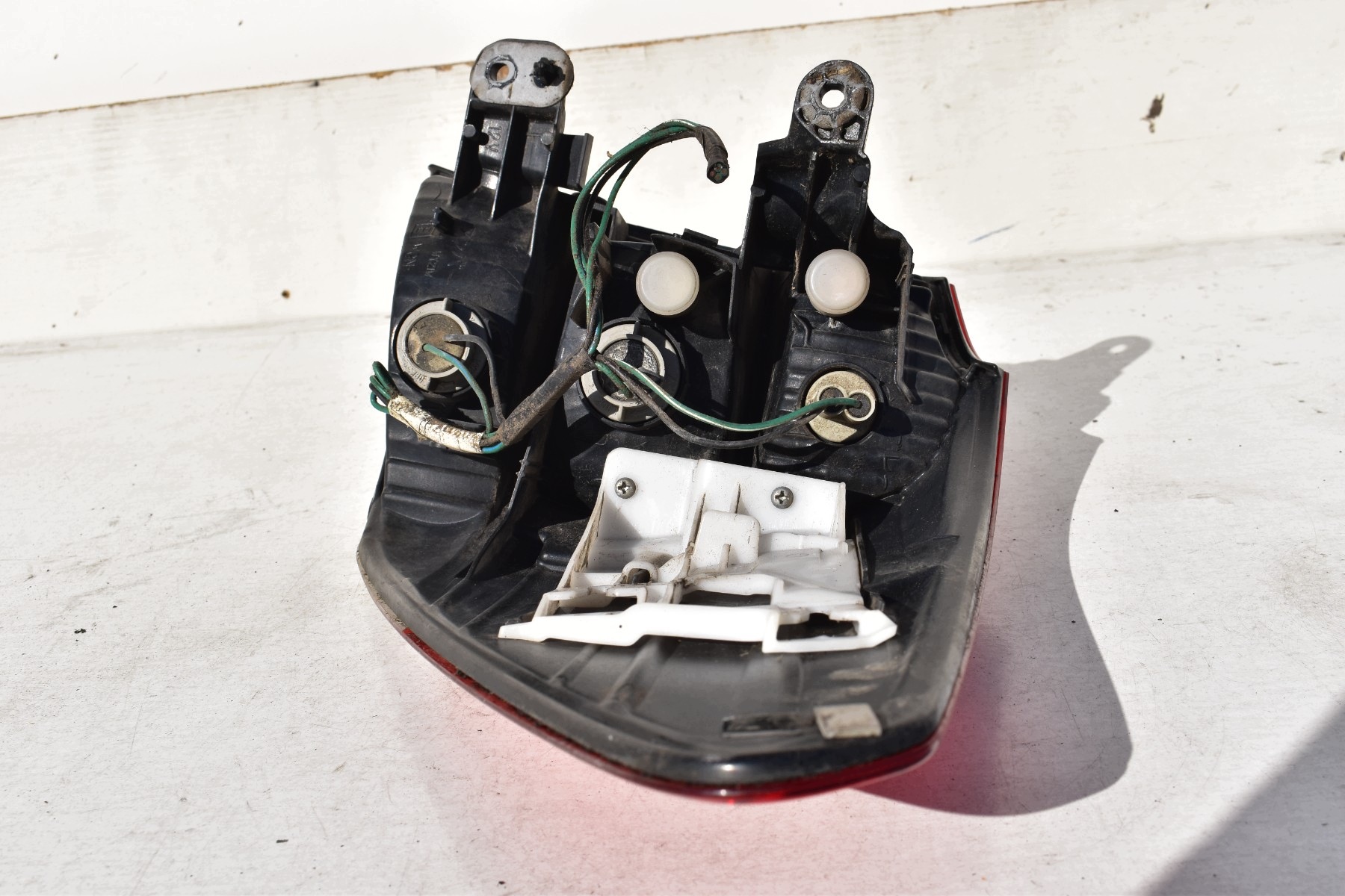 feu gauche arrière SUBARU LEGACY V berline 2009-2014 EU