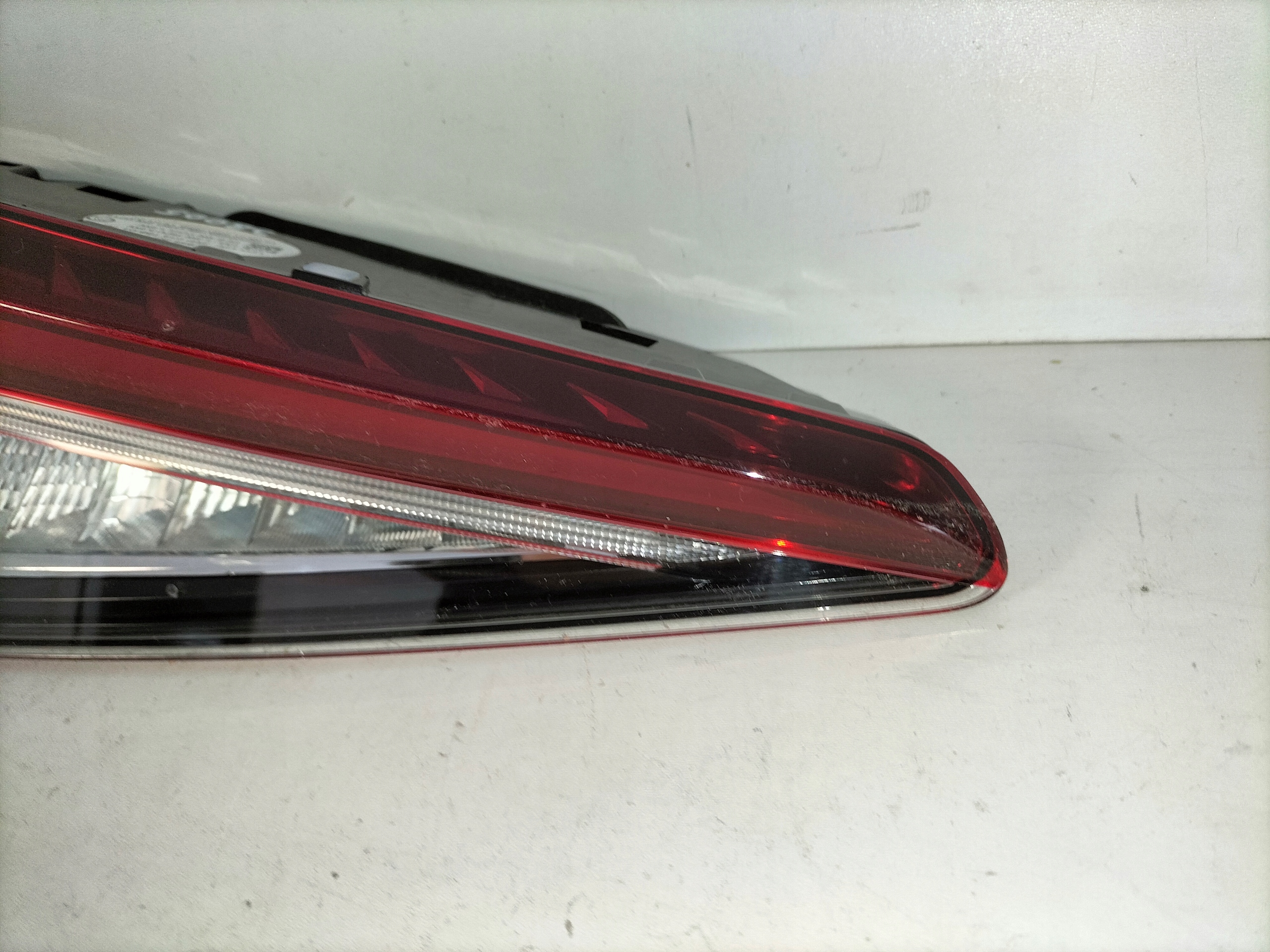 light rear rear part left SKODA ENYAQ 21- LED