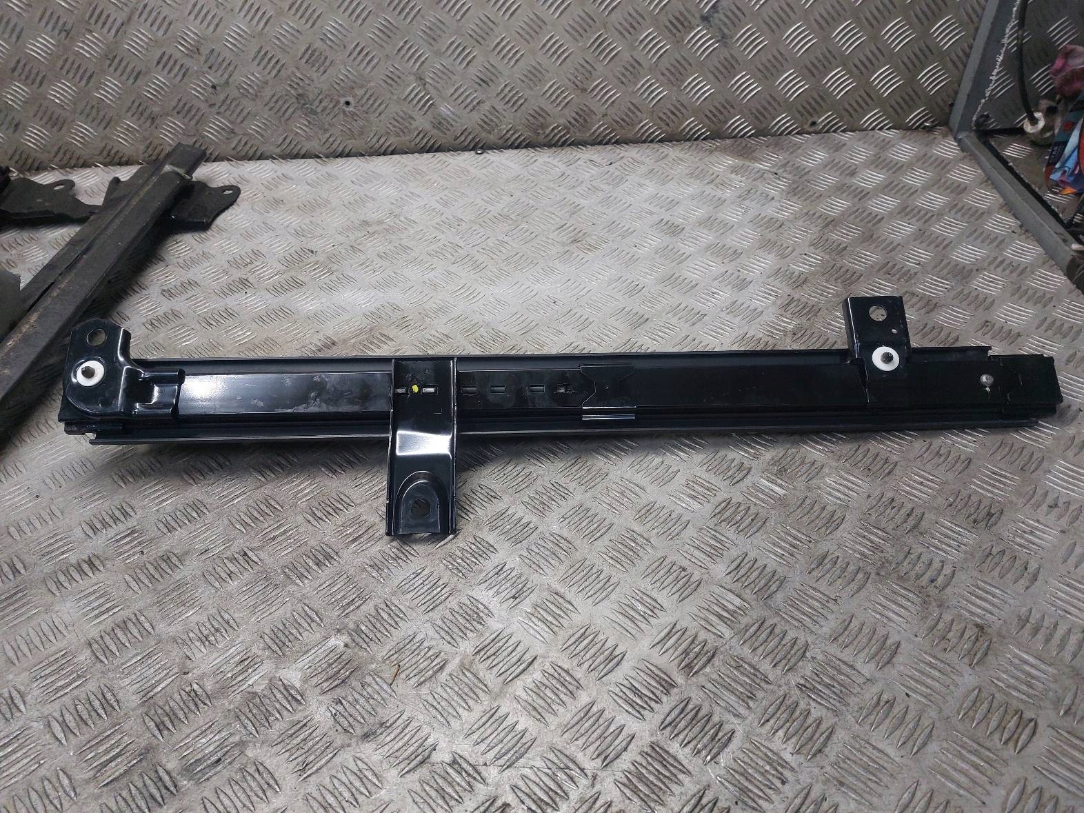 rail holder seats rear part MAZDA CX-9 and LIFT