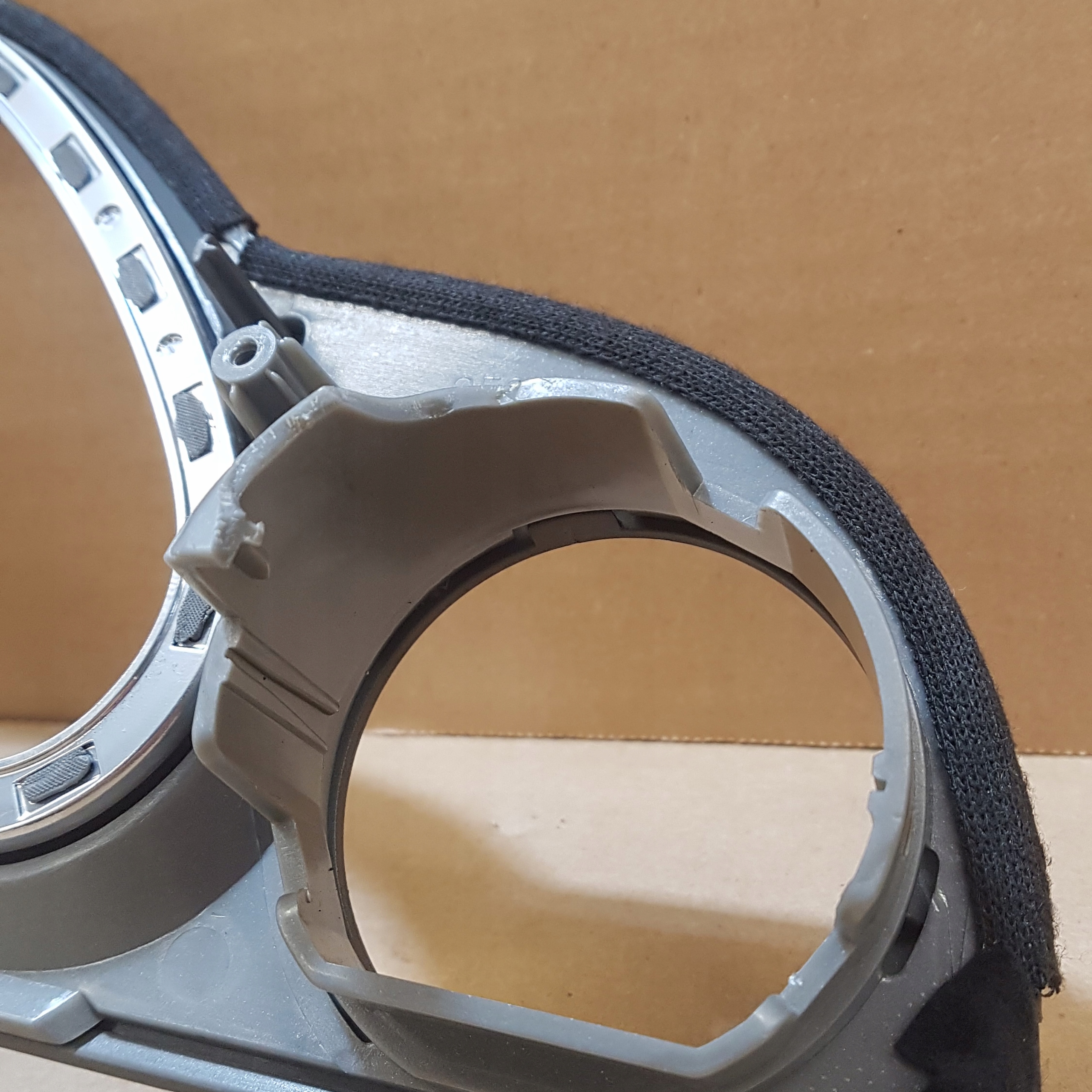 RAHMEN Blende Abdeckung des Kombiinstruments AUDI A6-C6 3.0 TDI 4F1857115
