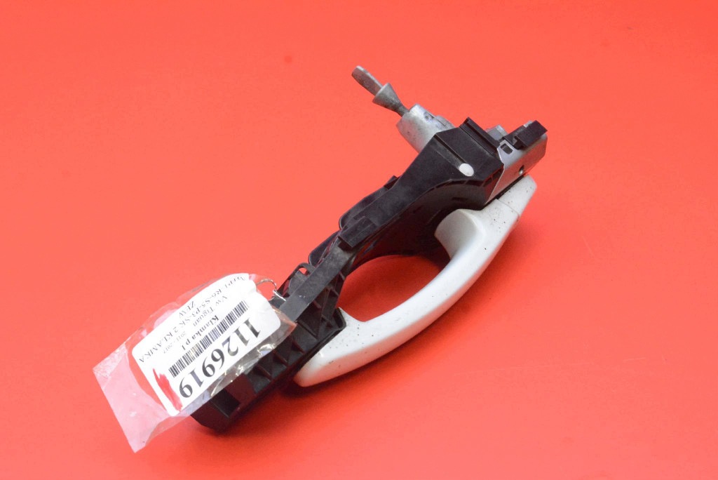 handle left front front LC9A 5N0837885H VW TIGUAN 1 and 5N LIFT 11-17