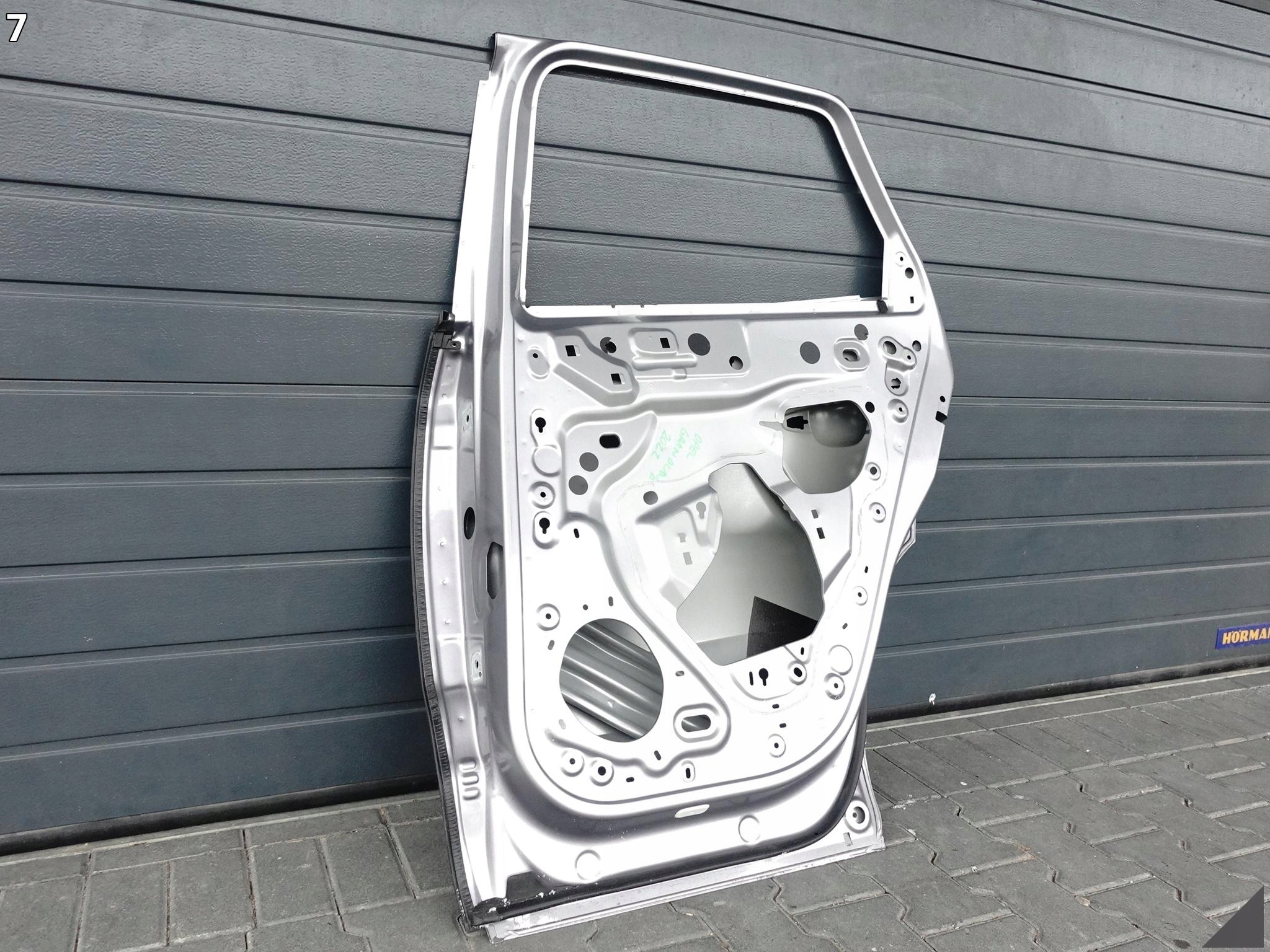OPEL GRANDLAND X 17- Tür rechts heck