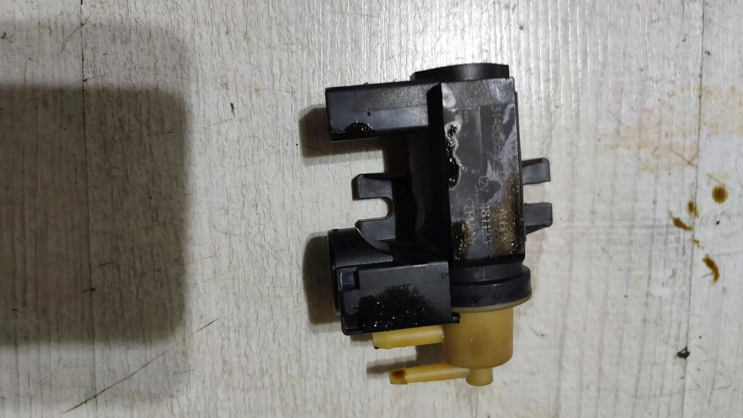 Volvo V40 II 2018r Sensor podcisnieniowy