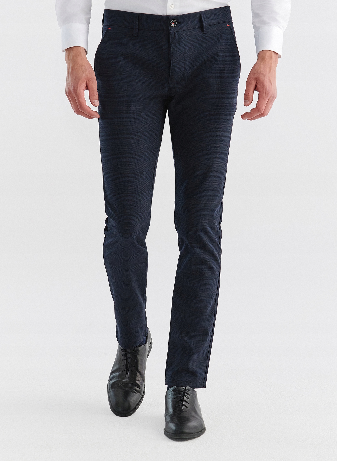 Granatowe spodnie męskie wizytowe Pako Lorente W30 L32 Kolor niebieski