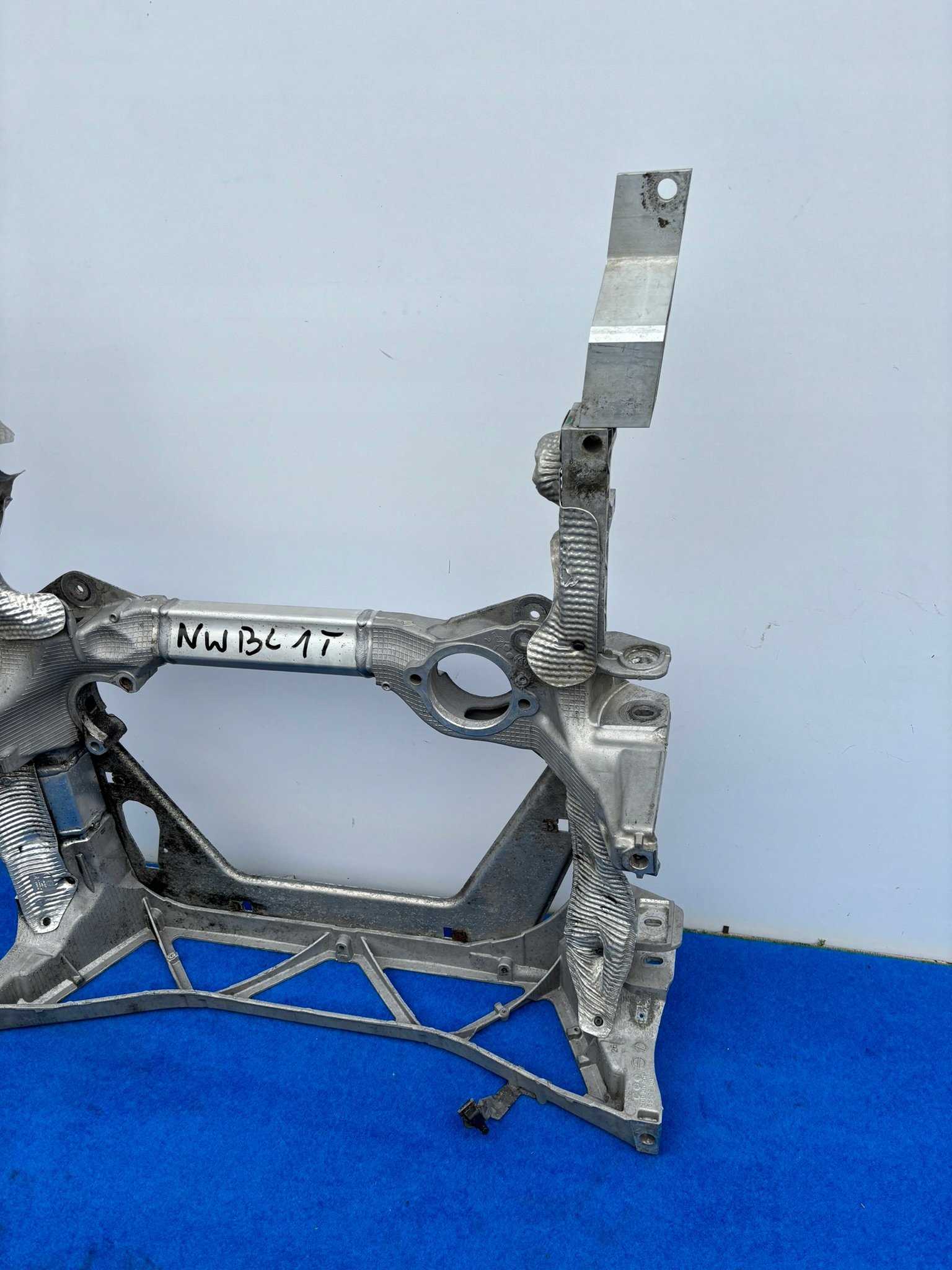 PORSCHE PANAMERA 970 4S subframe springing front axle beam 97034111105 NWBL1T