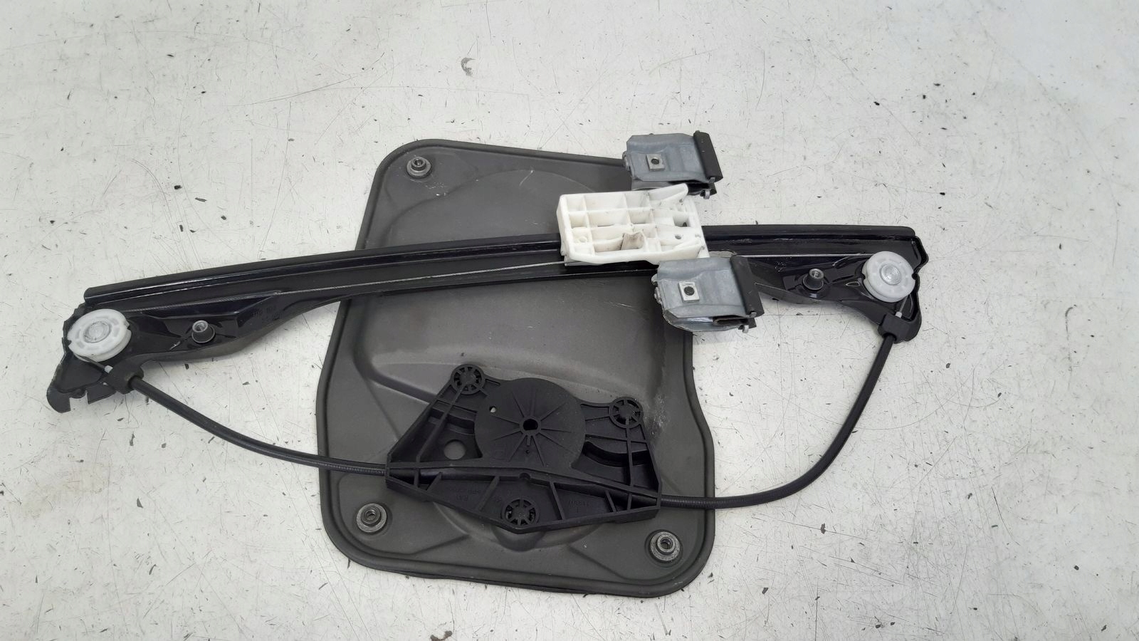 window regulator right front Skoda Roomster 1,2 12V