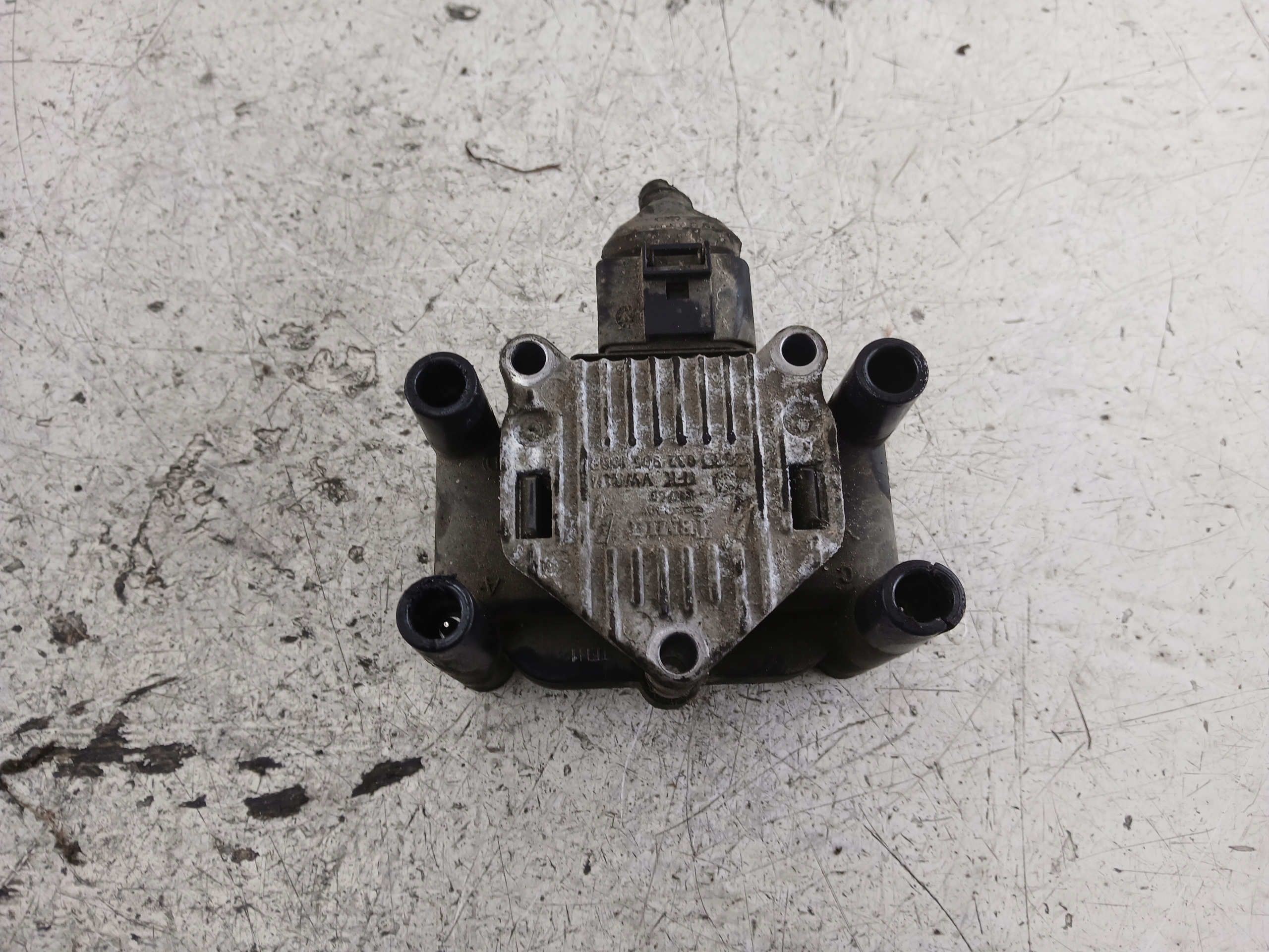 VW GOLF IV SEAT LEON and 1.4 coil ignition 032905106B
