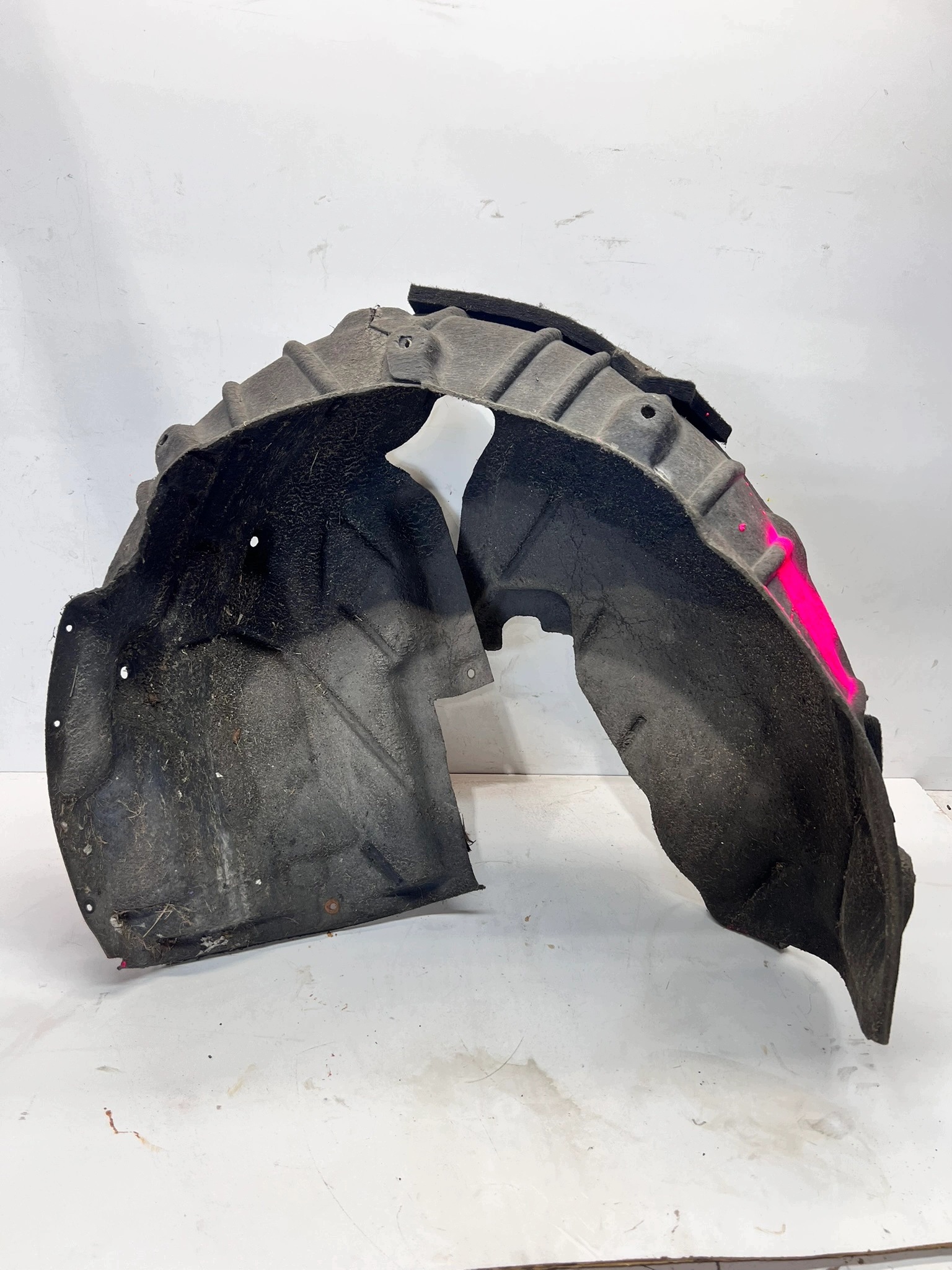 mudguard right rear part AUDI A4 B9 8W0810172G