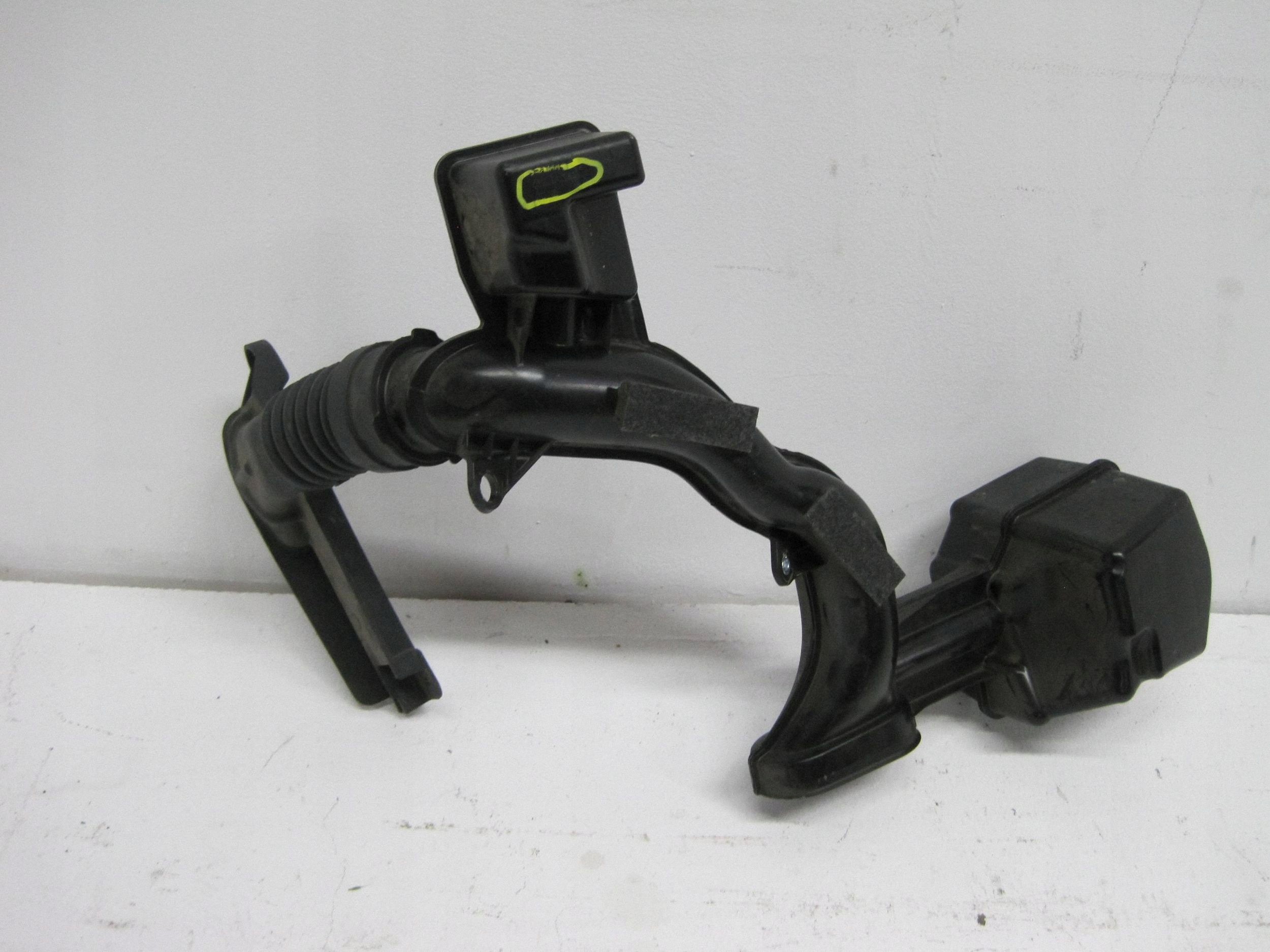 pipe intake tube REZONATOR TOYOTA COROLLA E210 E21 17751-0T340