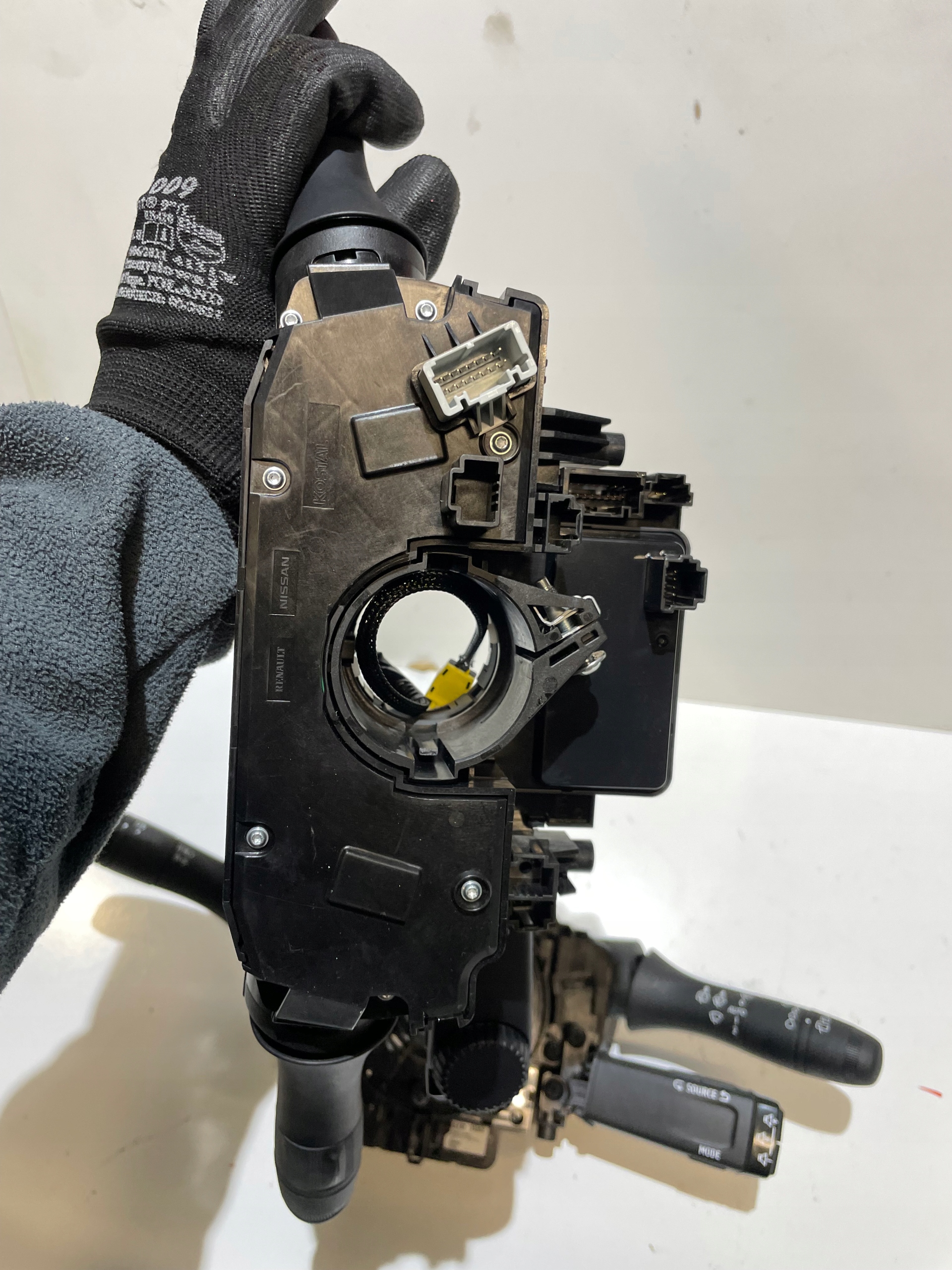 RENAULT CAPTUR II RING LEVERS 255674797R