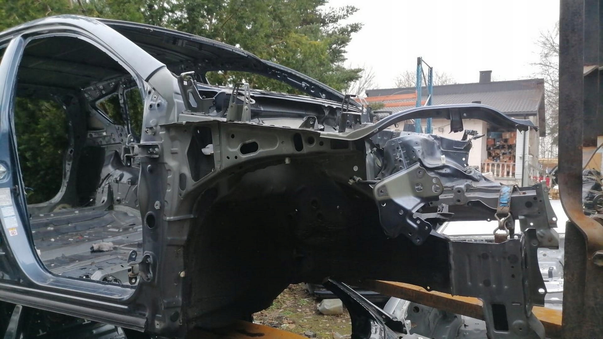 ЧЕТВЕРТИНА ЛОНЖЕРОН ПРАВИЙ ПЕРЕДv5 TOYOTA RAV 4 IV 2.0 D4d