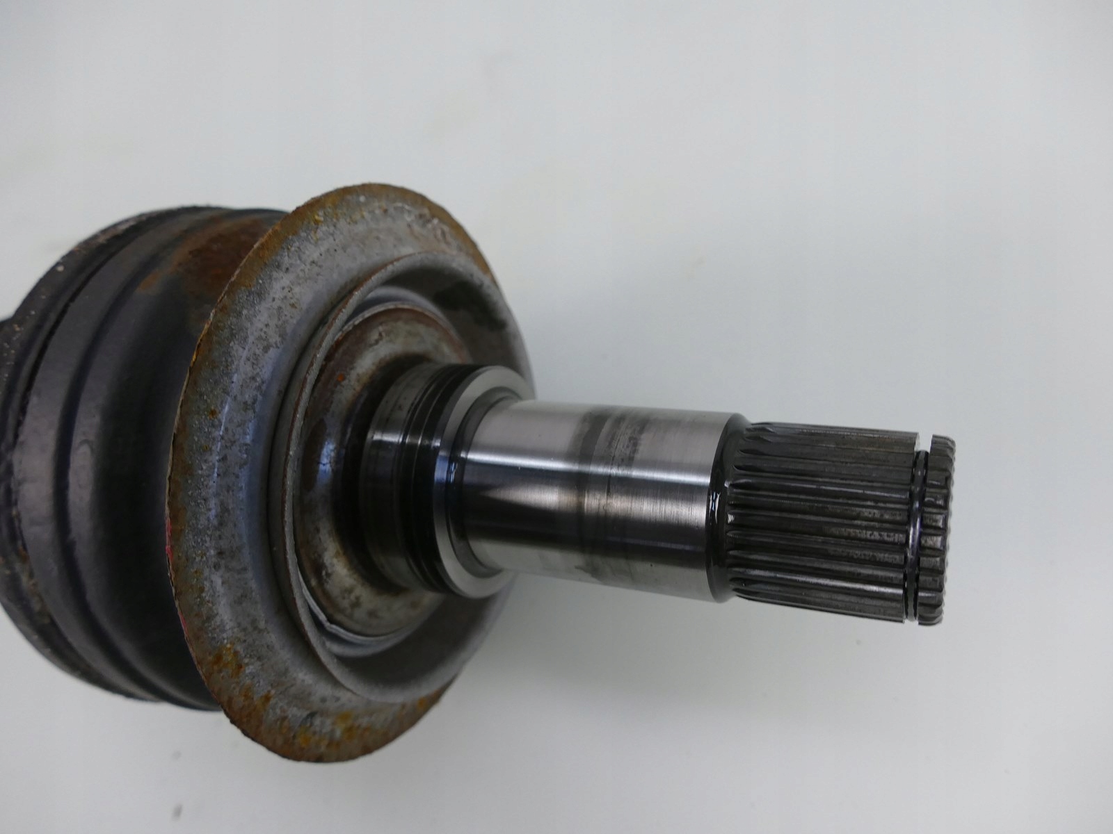 MERCEDES E A207 C207 W207 3.0 CDI semi-axis left rear part