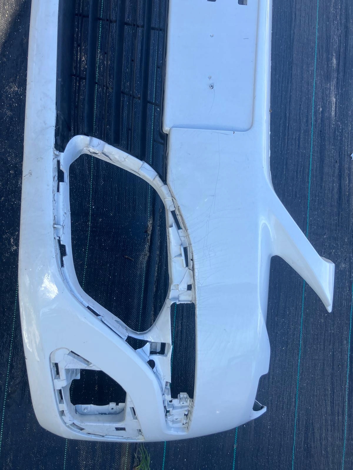 nárazník předek PEUGEOT 308 T9 PRZEDLIFT EWP EWPB