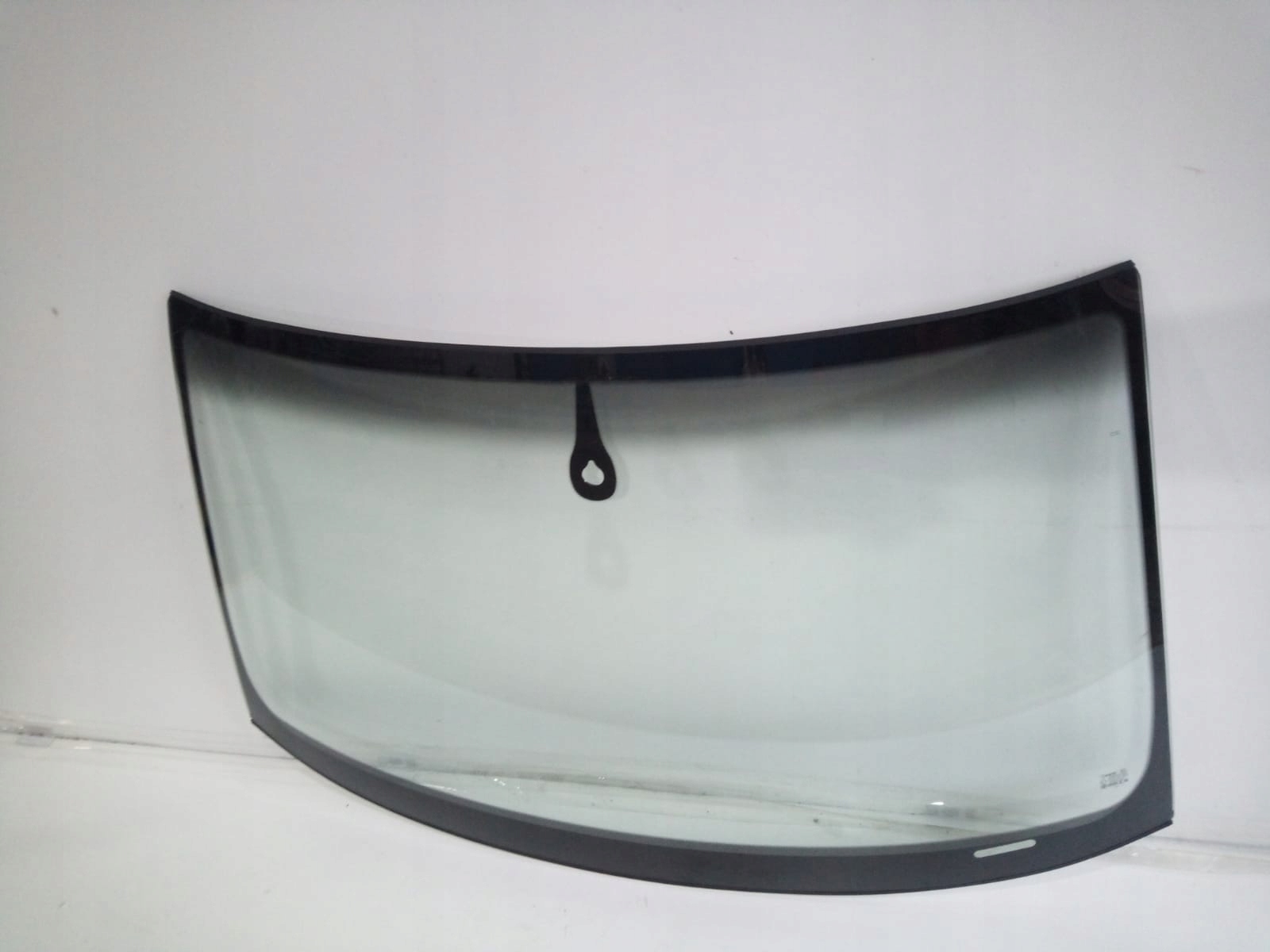 СКЛО ПЕРЕДНЯ ВІТРОВЕ AUDI A4 II B6 2001-08 СЕНСОР