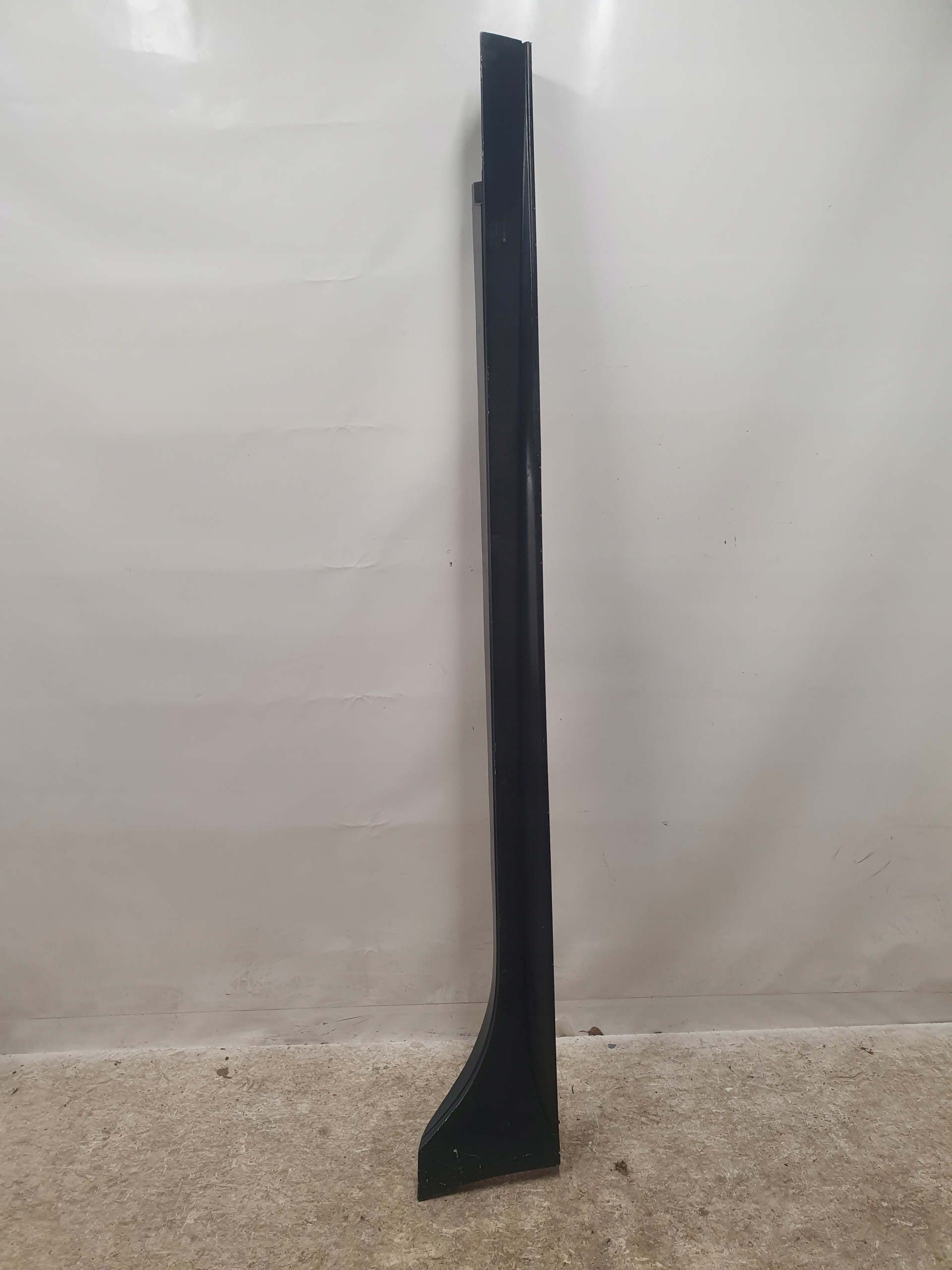 LISTWA PROGOWA PRAWA JAGUR XE R F S SPORT CAŁA