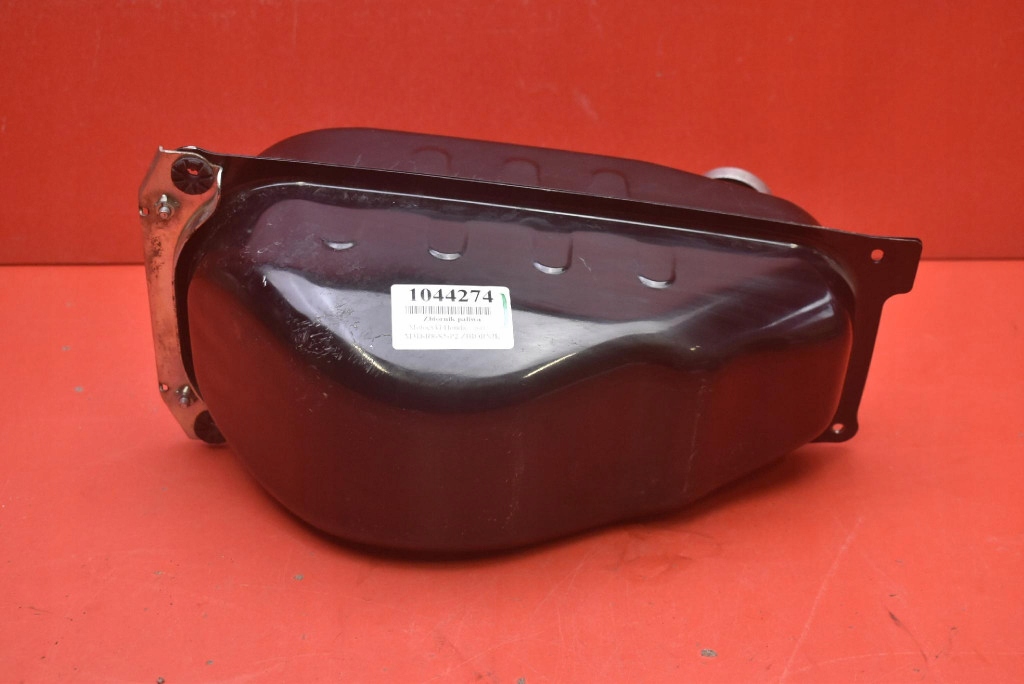 spremnik rezervoar goriva HONDA PCX 125 12 KM 21-24