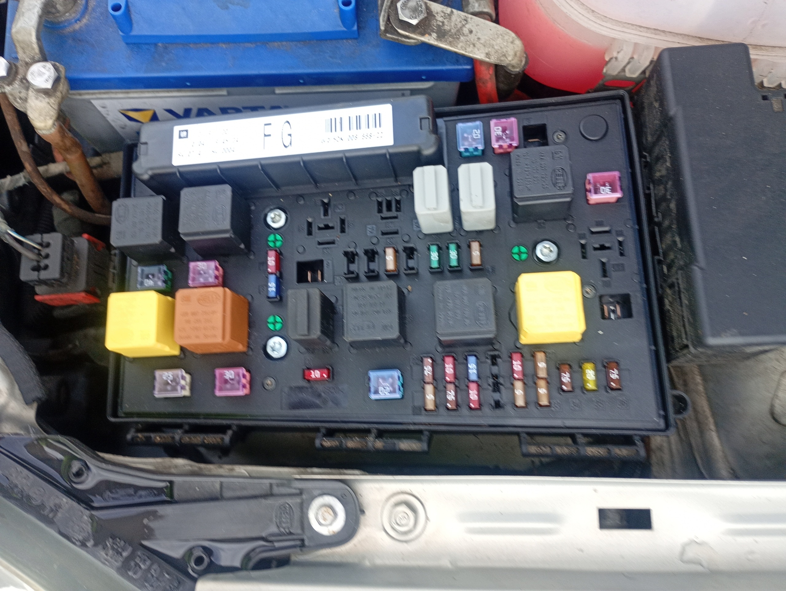 Module Module fusibles Opel Astra H 04-10 1.6 16V OE 13191130