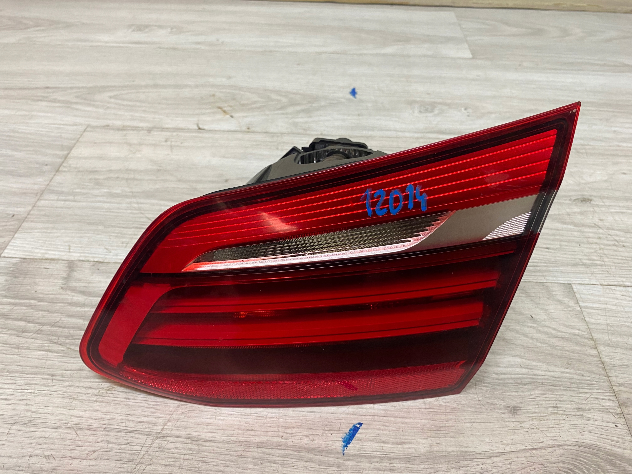 BMW 2 F45 ФАРА ПРАВА ЗАД. 7461478