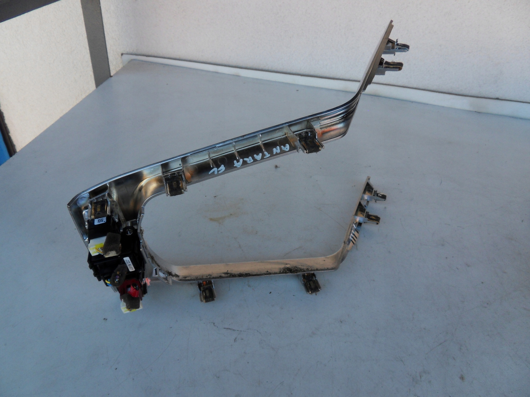 opel ANTARA РЕСТАЙЛИНГ 10-15 рамка центральная консоль панель