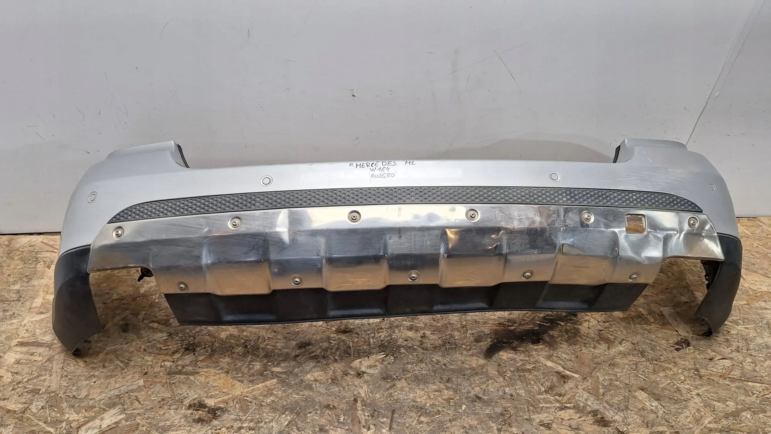 STOSSSTANGE HECK A164885002 MERCEDES ML W164 05