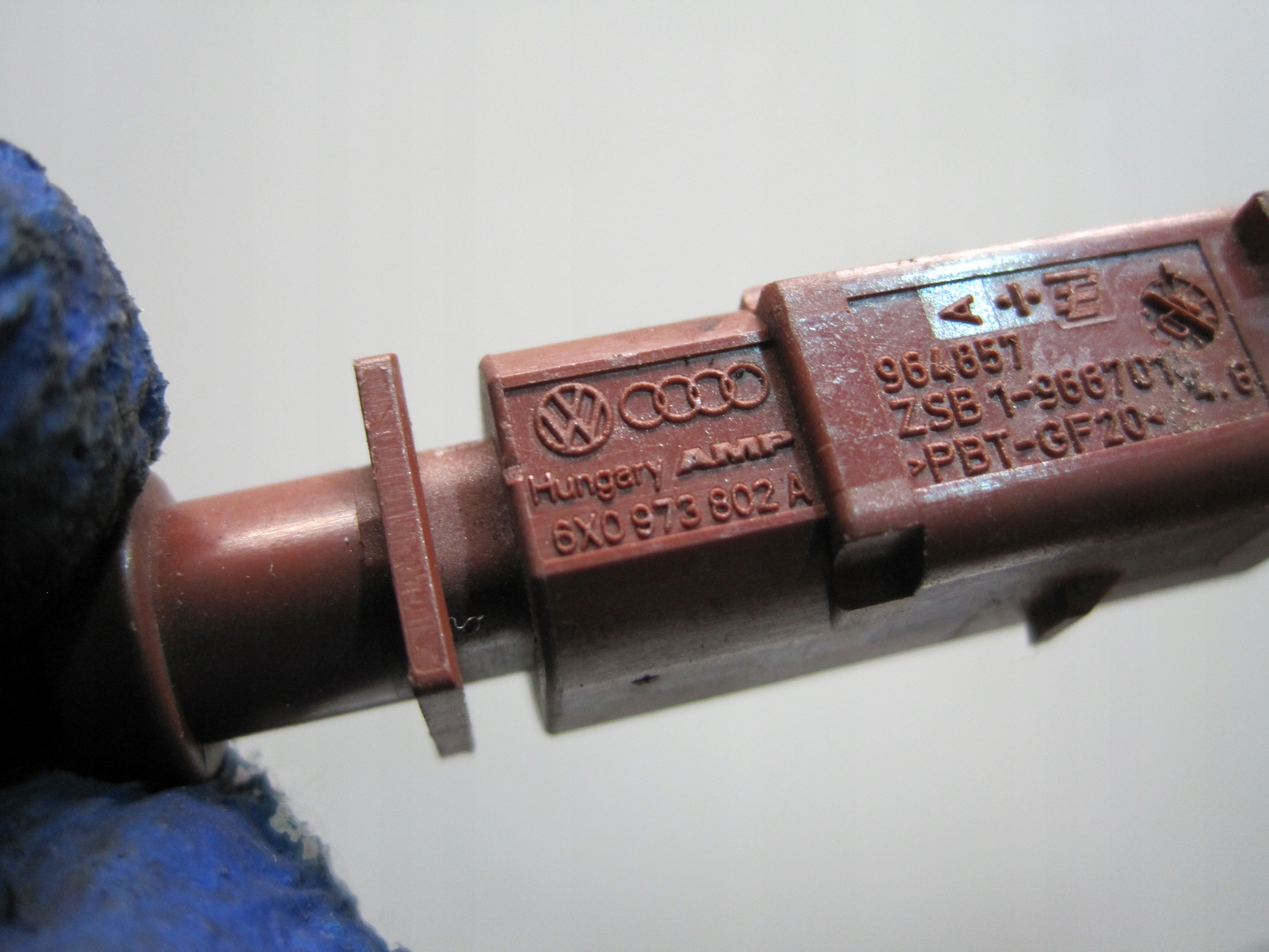 Sensor TEMPERATURY Gase 4G0906088P