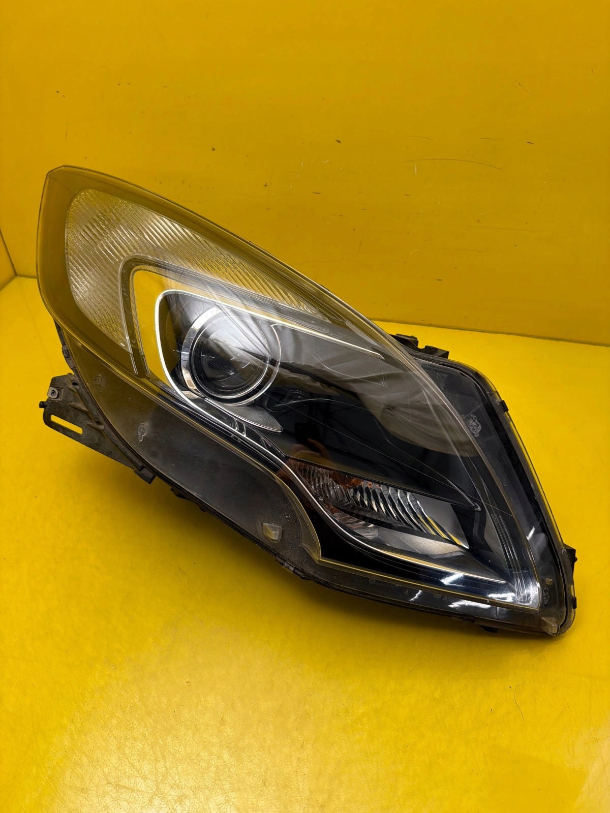 light right Opel Zafira C Tourer 2012-2016 lens 13399859