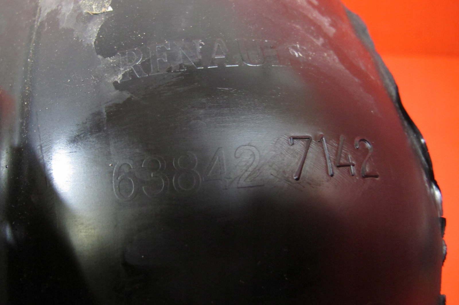 RENAULT CLIO IV 4 BH mudguard right front part rear 638427142